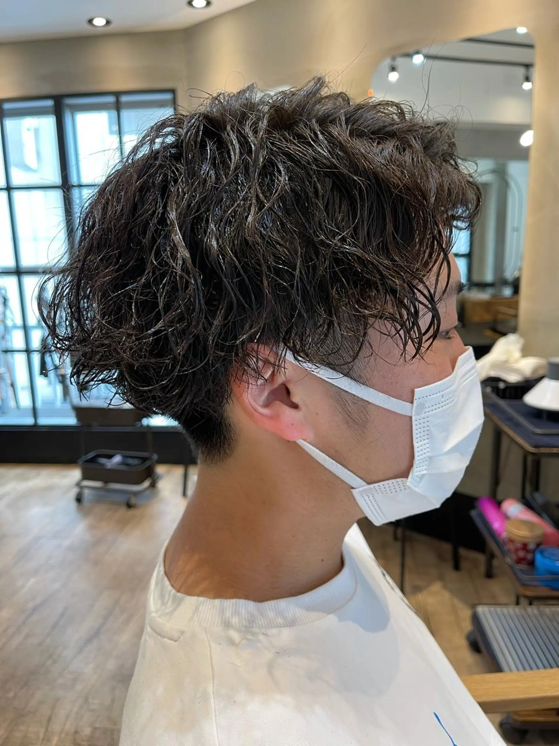 ショート パーマ メンズ センターパート カット パーマ トリートメント ヘアセット 新宿メンズ専門 モテ清潔感パーマ特化のヘアスタイル