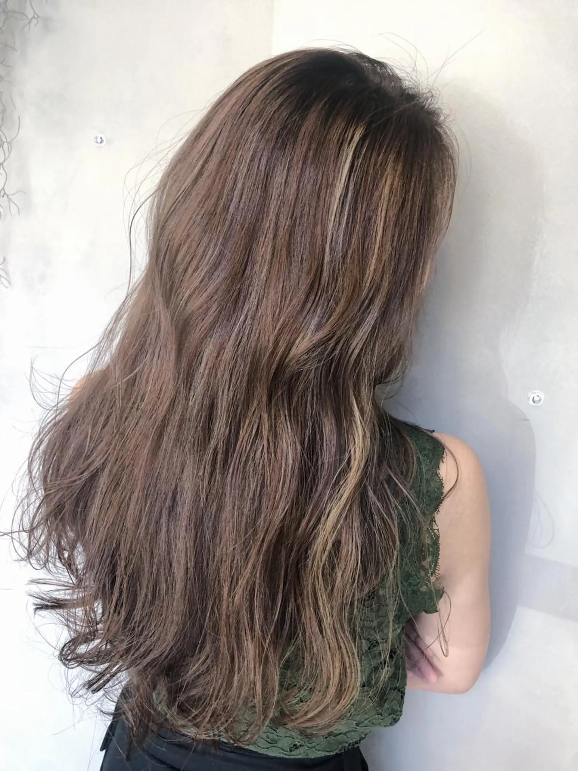 ロング カラー ヘアカラー トリートメント LA KING GINZA TOKYO所属・🧡ショートの達人 🧡SHOのヘアスタイル