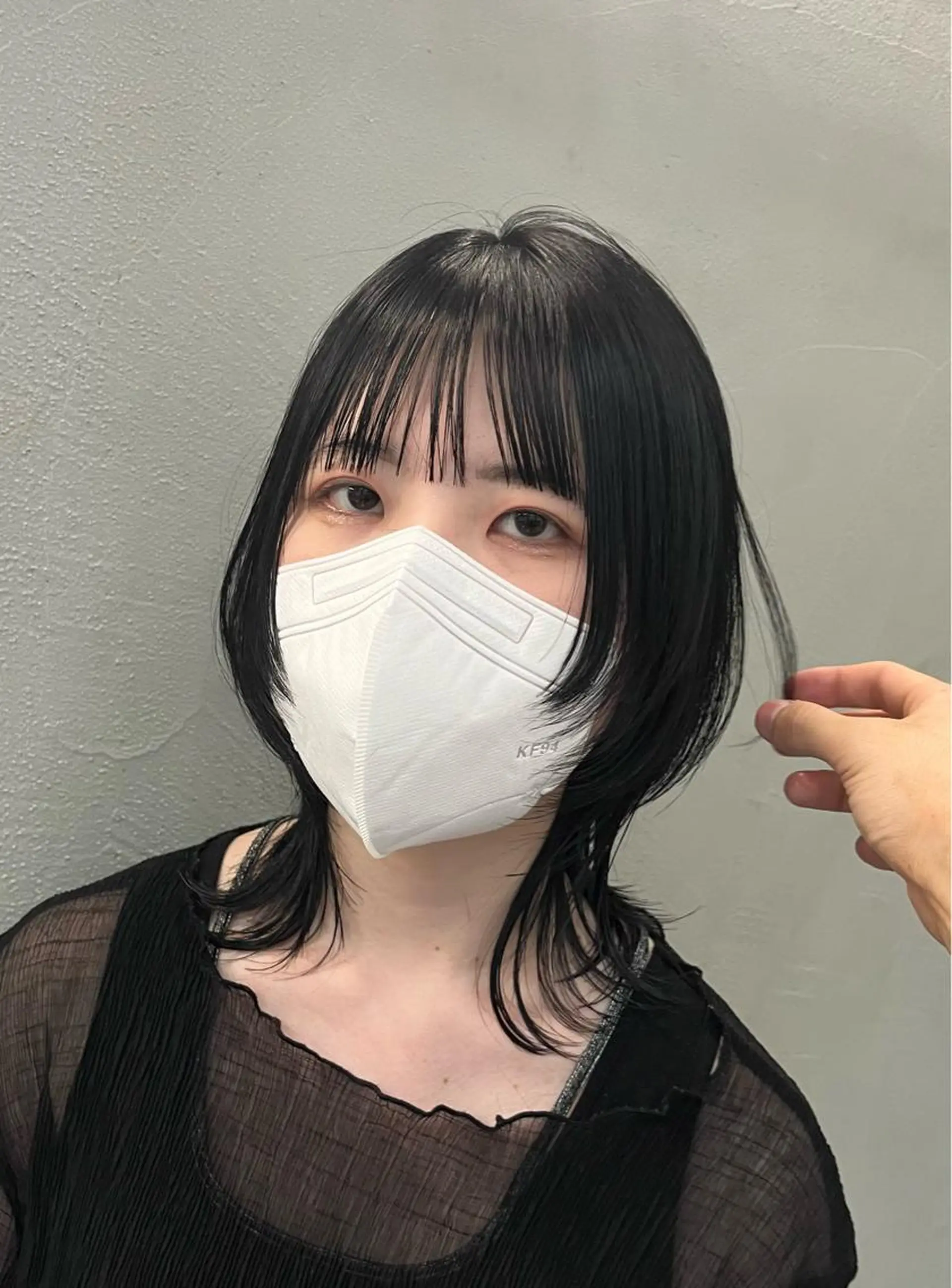 ショート イツク ⚡️ ルーツ/ハイトーンのヘアスタイル