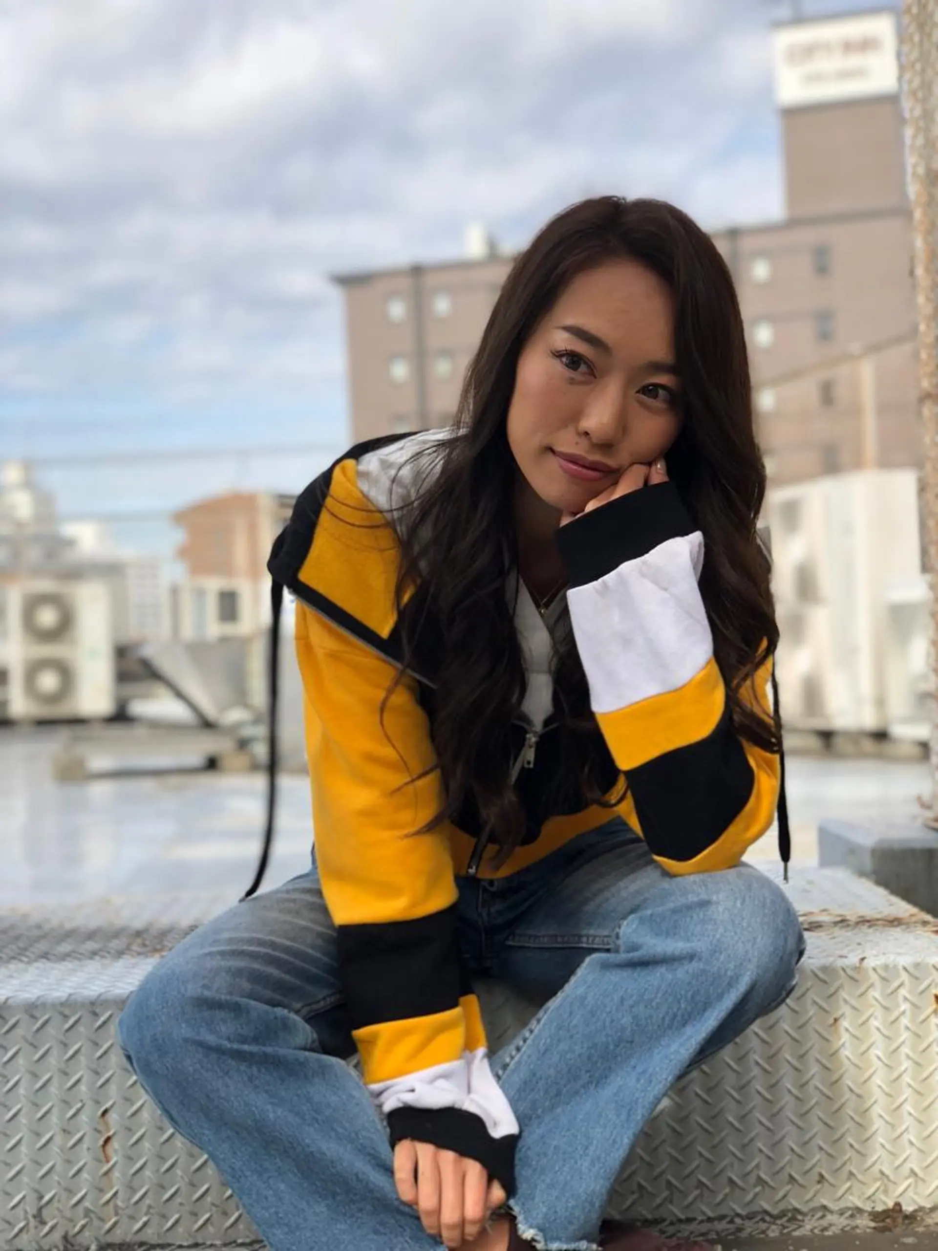 ロング ブリーチカラー🌈 石垣翔太のヘアスタイル