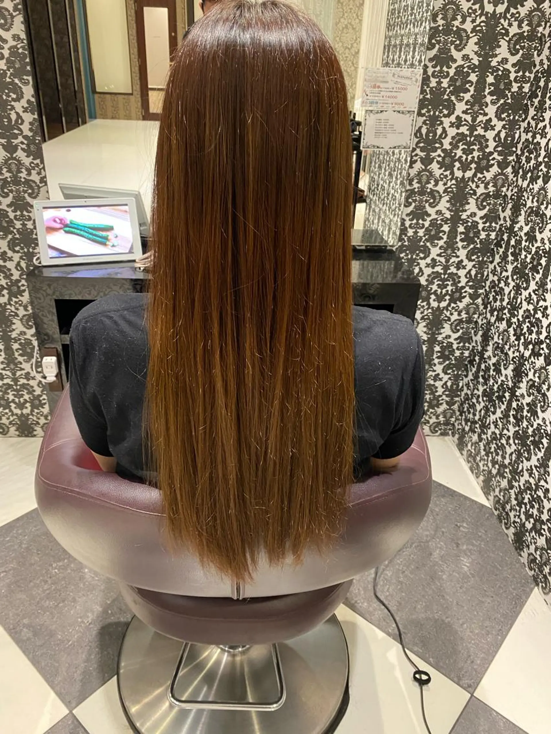 ロング カラー パーマ 縮毛矯正 鈴木 颯介のヘアスタイル