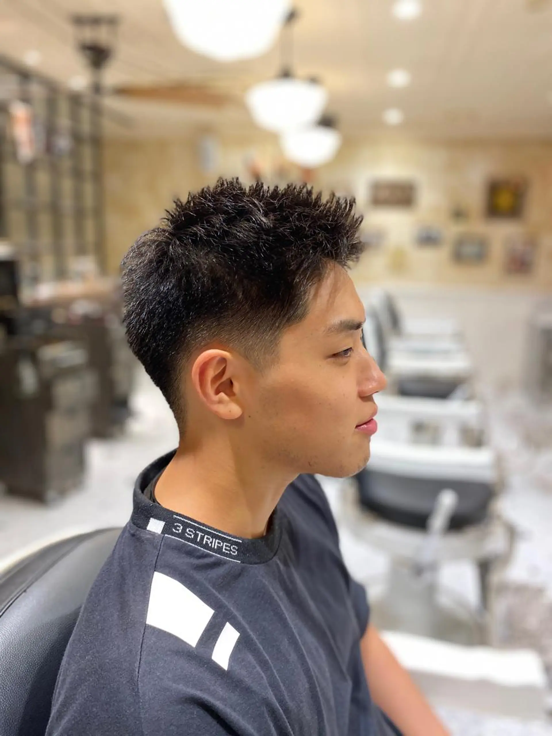 ショート メンズ フェードカット 山﨑 愛也のヘアスタイル