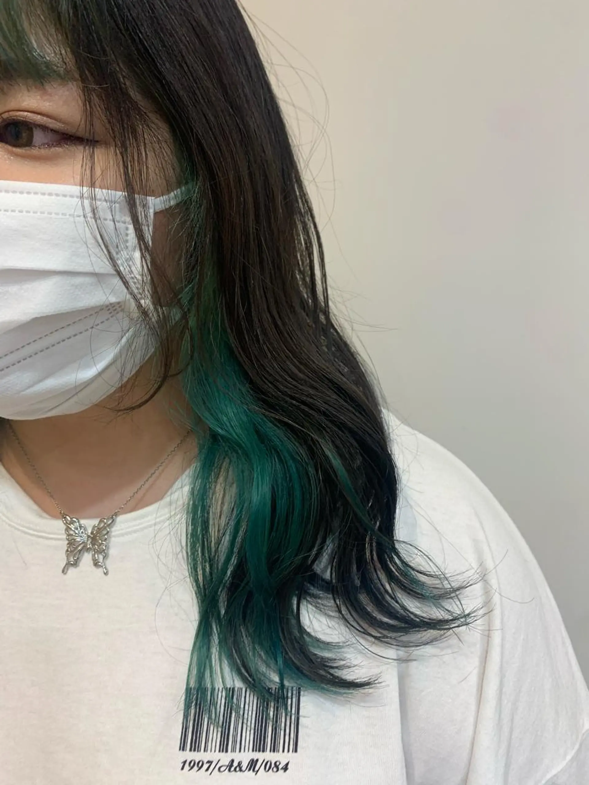 ミディアム カラー 透明感カラー エメラルドグリーン グレージュ インナーカラー ヘアカラー 中目黒🌼 🌼ハナのヘアスタイル