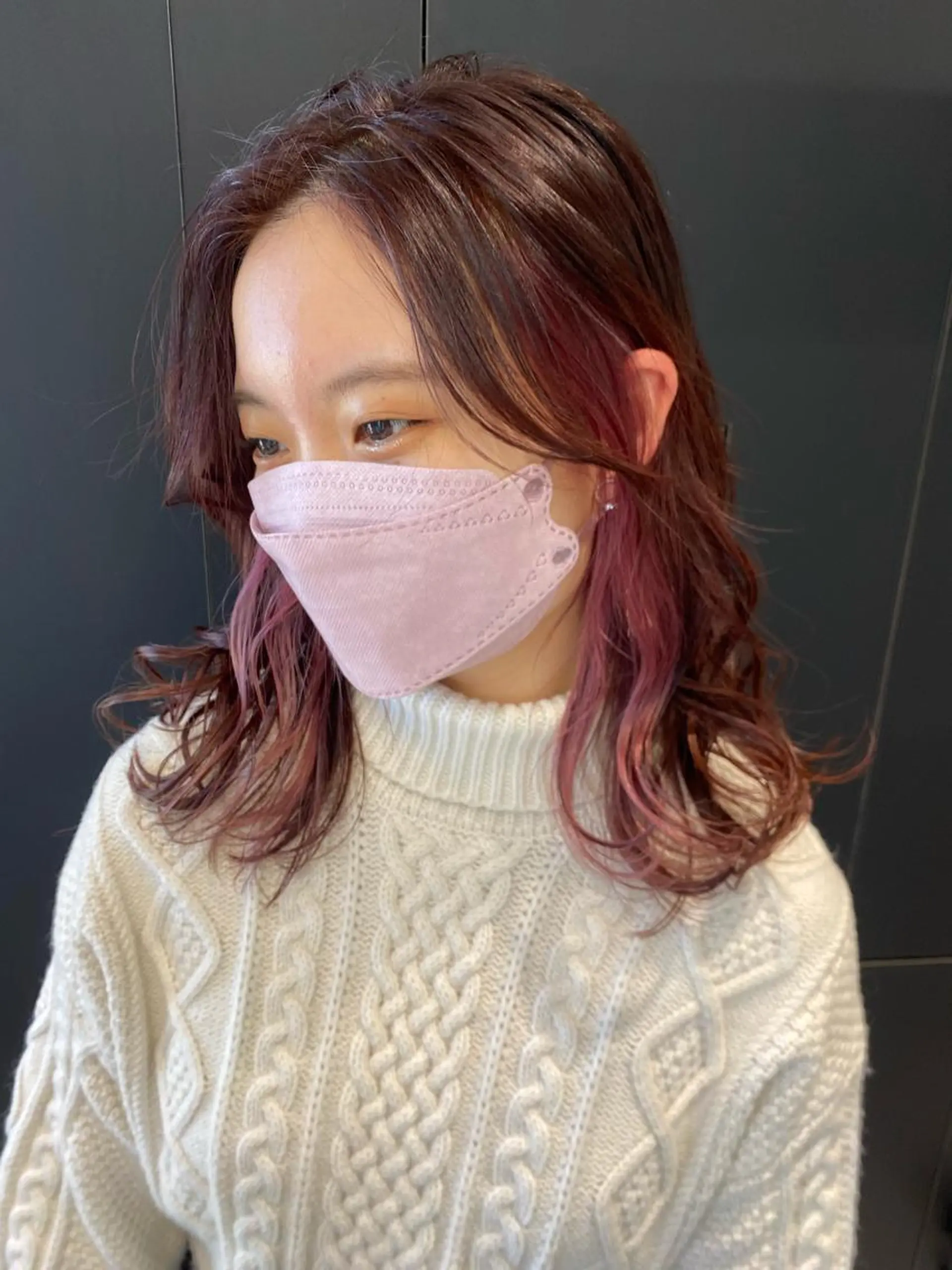 ミディアム カラー ヘアアレンジ アイブロウ イヤリングカラー インナーカラー ピンクカラー 眉カラー 当日予約⭕️ JUNYAのヘアスタイル