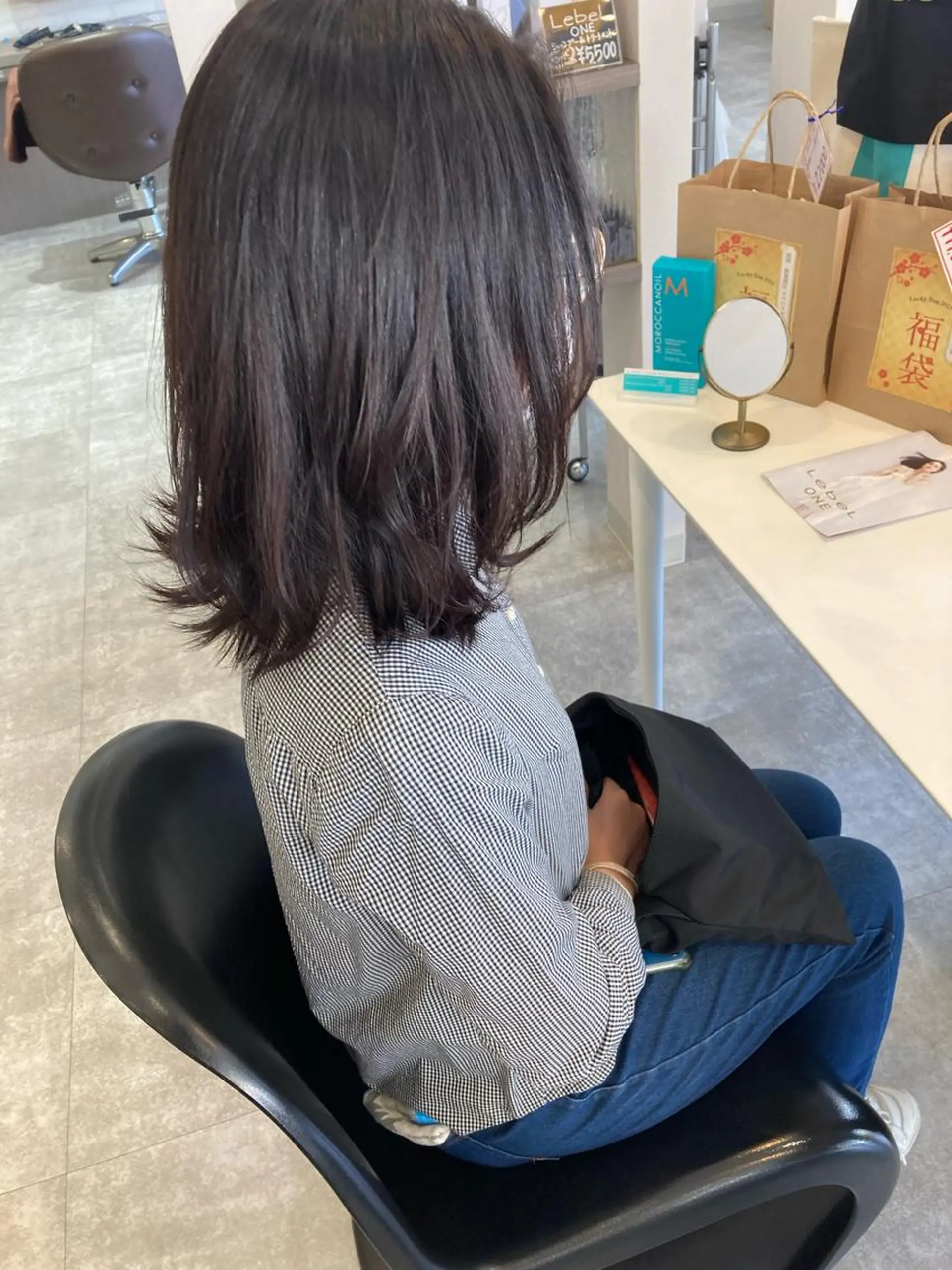 ミディアム カラー 星野 美沙のヘアスタイル