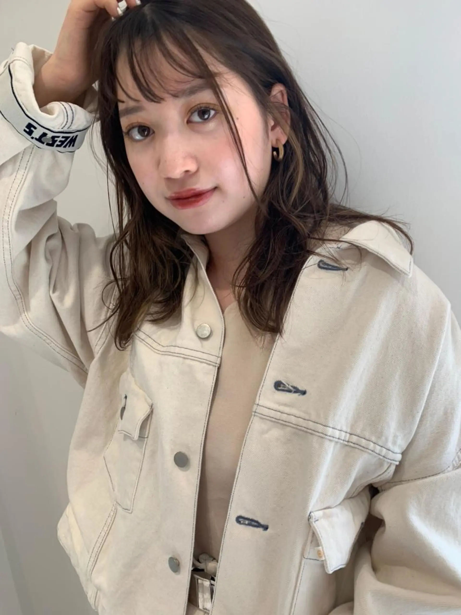 ミディアム パーマ カラー ミディアムパーマ ダブルカラー グラデーションカラー ハイライトカラー イルミナカラー CEINE PATHのヘアスタイル