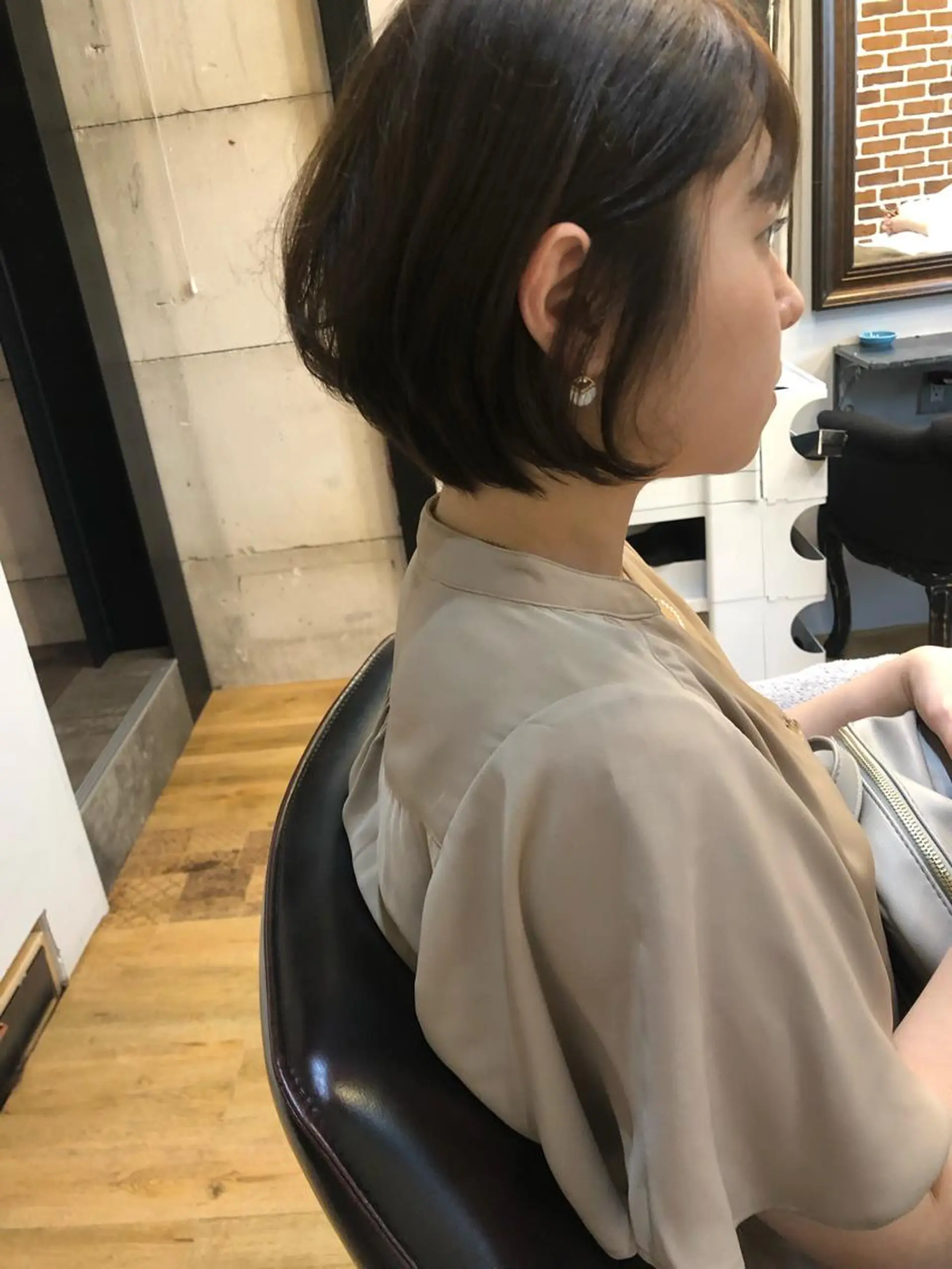 ショート 切りっぱなしボブ ボブ 外国人風カラー ハイライト レイヤーカット ショート職人 美容師【KENTA】のヘアスタイル