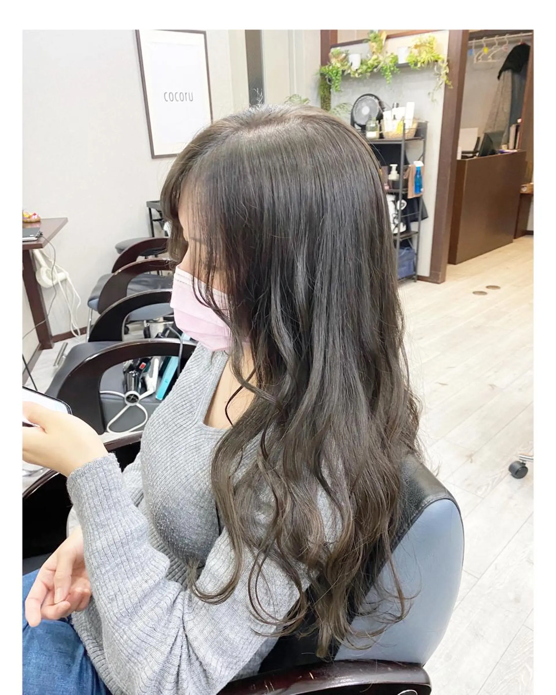 ロング カラー アッシュ アッシュグレー アッシュグレージュ グレージュ ヘアカラー トリートメント ＊横浜駅＊ 金子 誠也のヘアスタイル