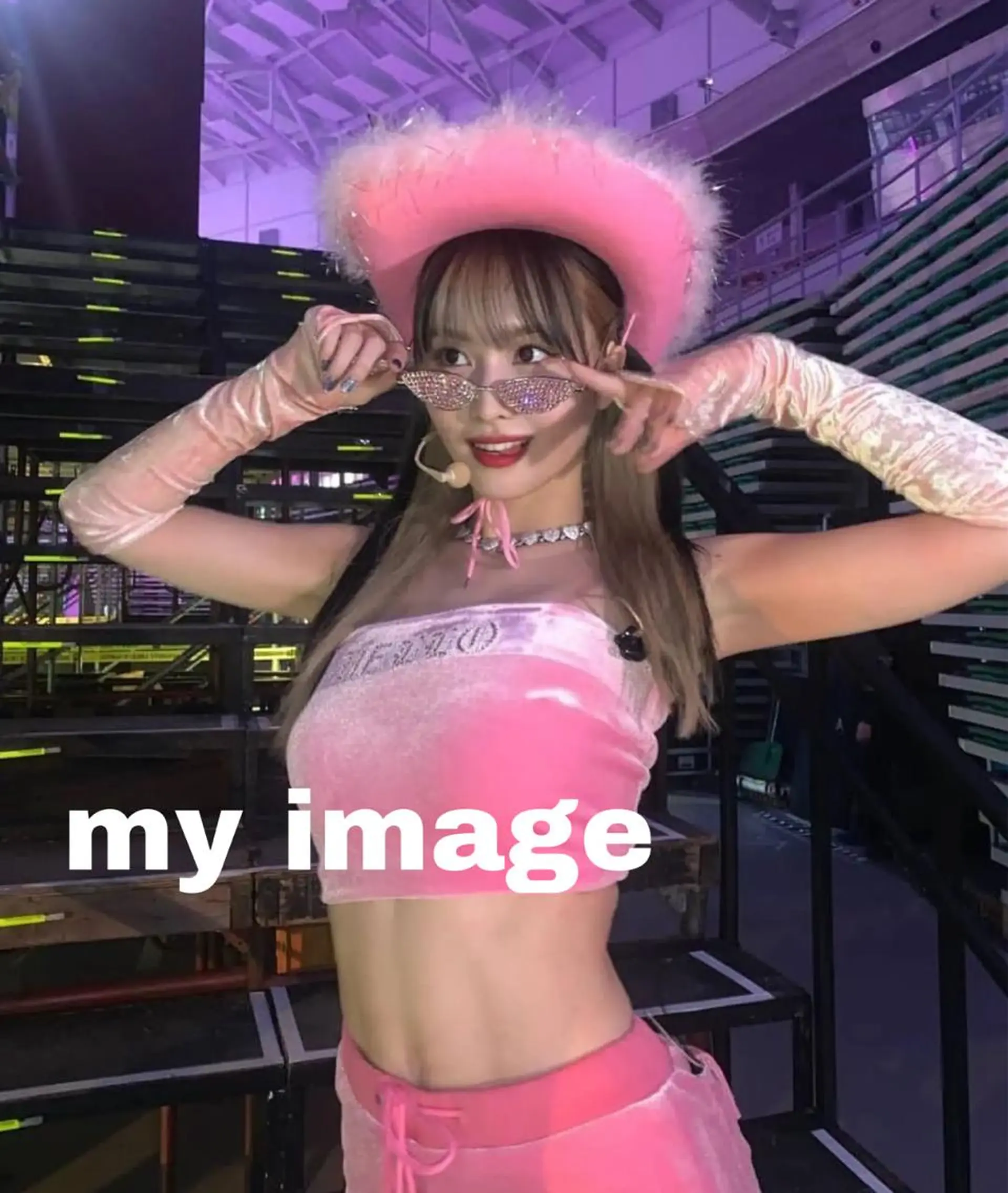 ロング カラー ヘアアレンジ カット ヘアカラー トリートメント 🎀トップスタイリ スト湯川響🎀のヘアスタイル