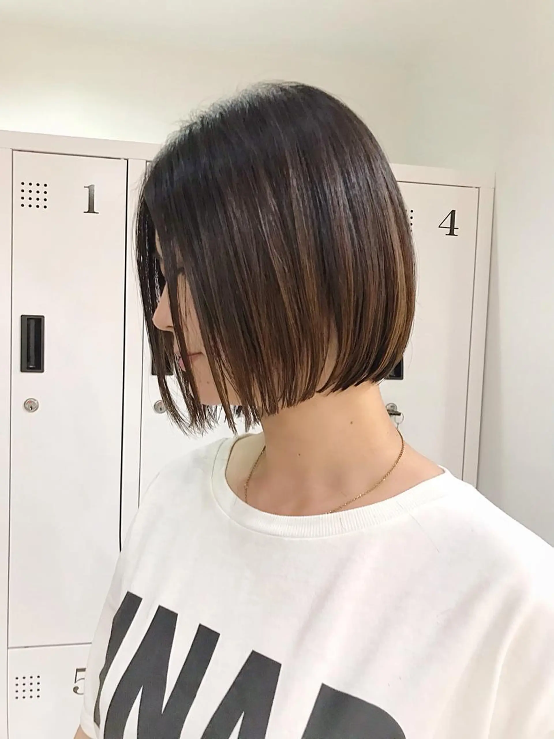ショート オカダ ノゾミのヘアスタイル