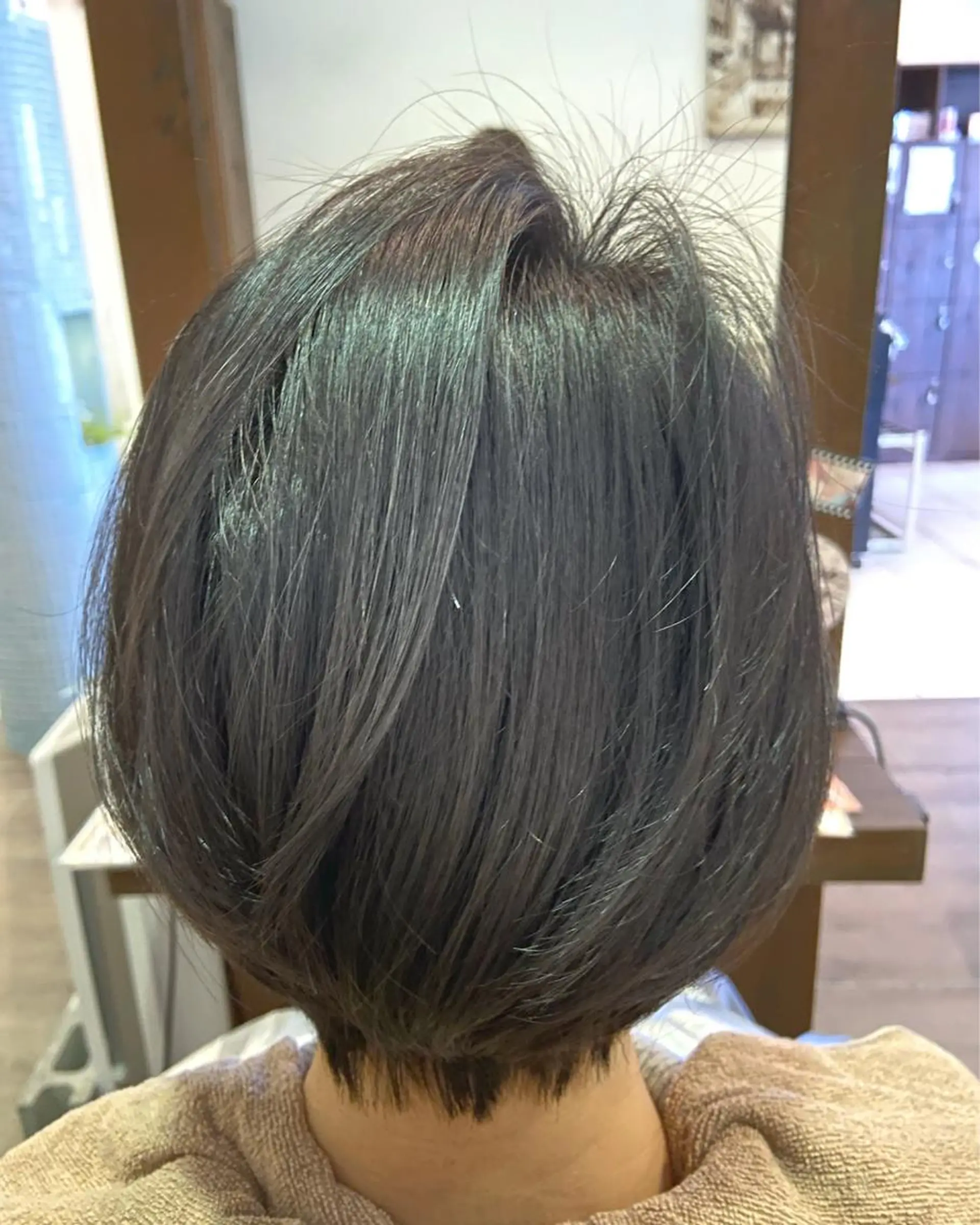 ミディアム パーマ ✨透明感カラー✨小形 大美✨のヘアスタイル