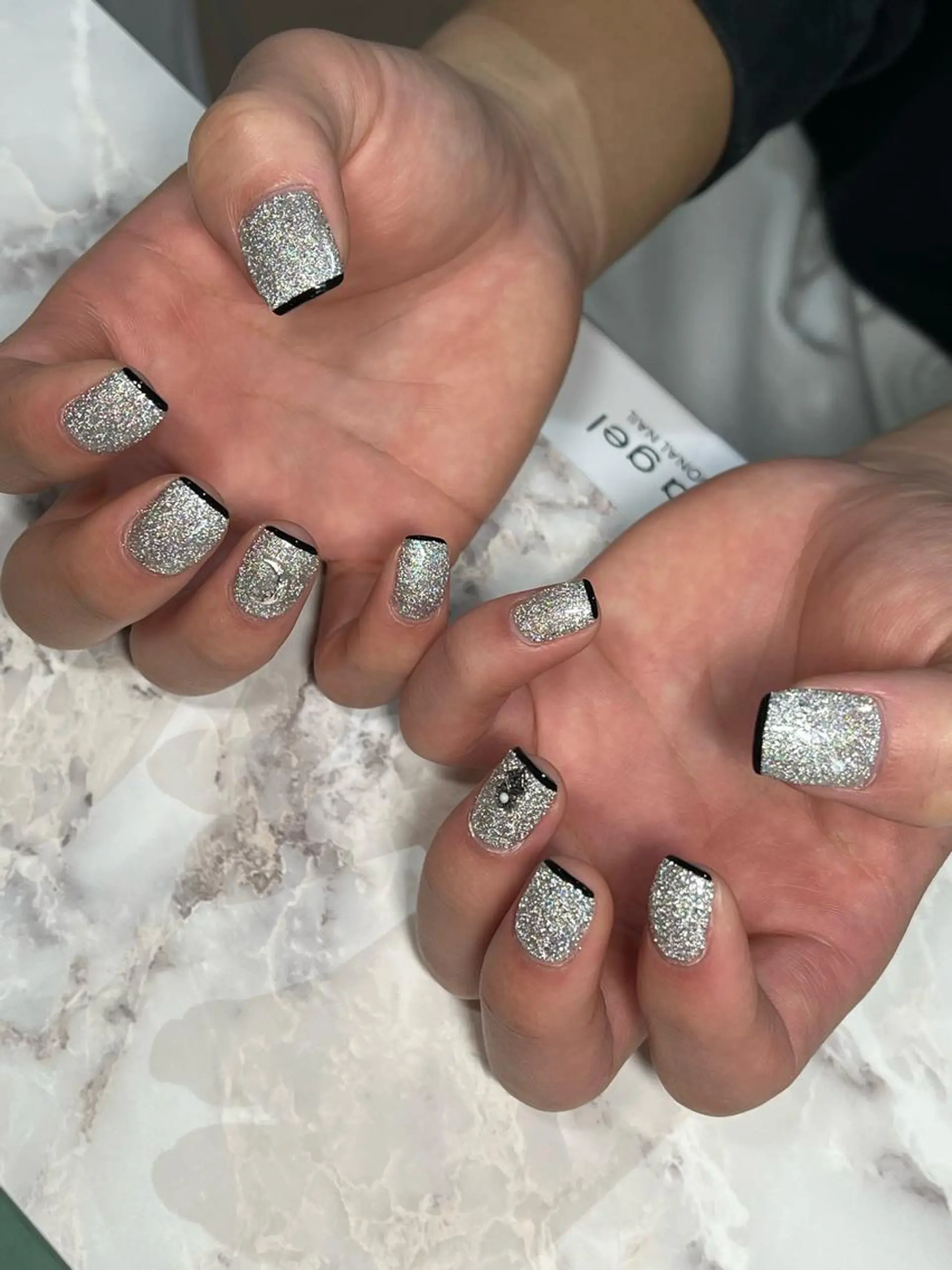 メンズ ネイル nail salon ワンミリオンのネイルデザイン