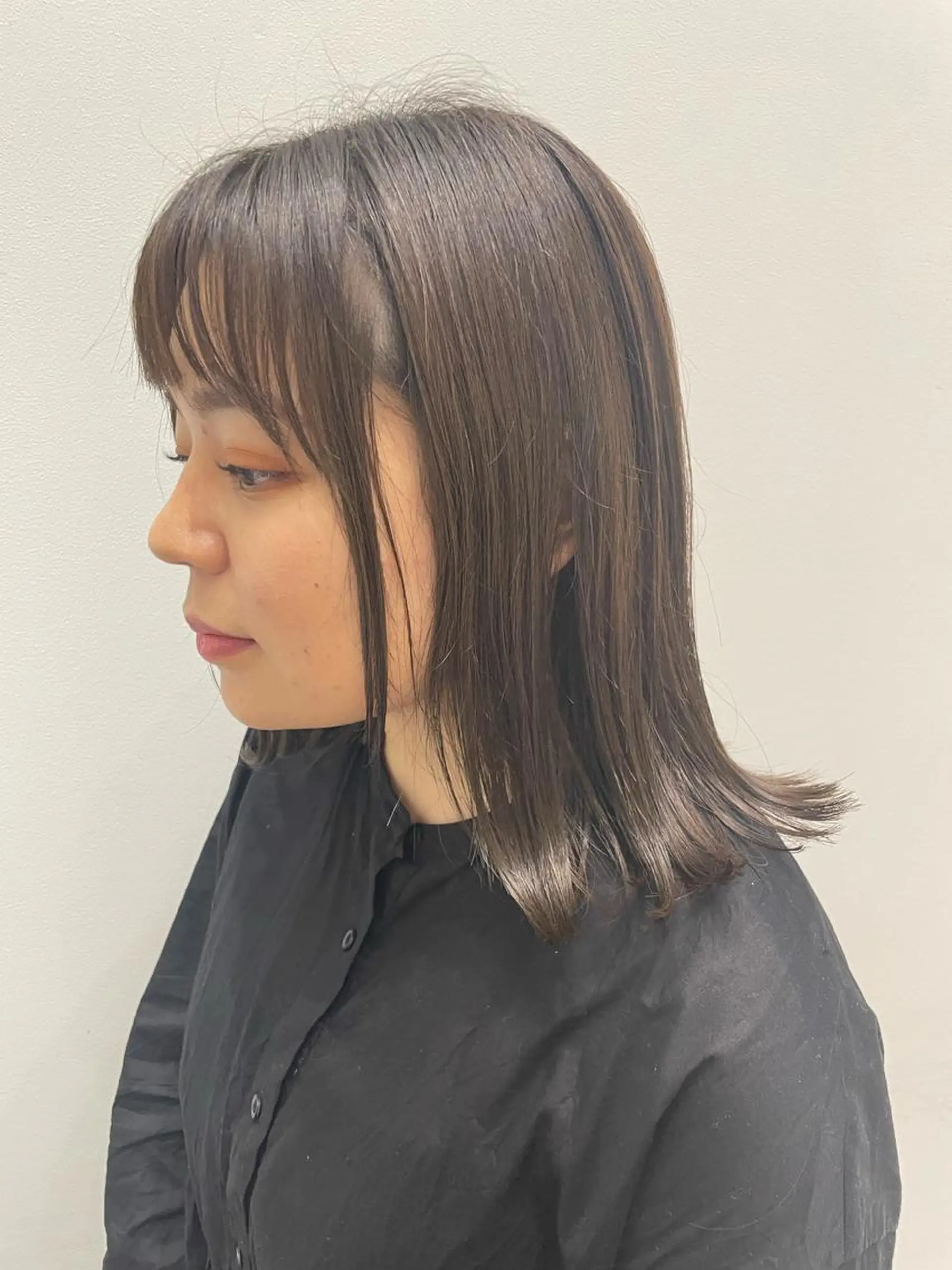 カラー オリーブグレー 河野いずみ レイヤー/ボブ 🤍のヘアスタイル