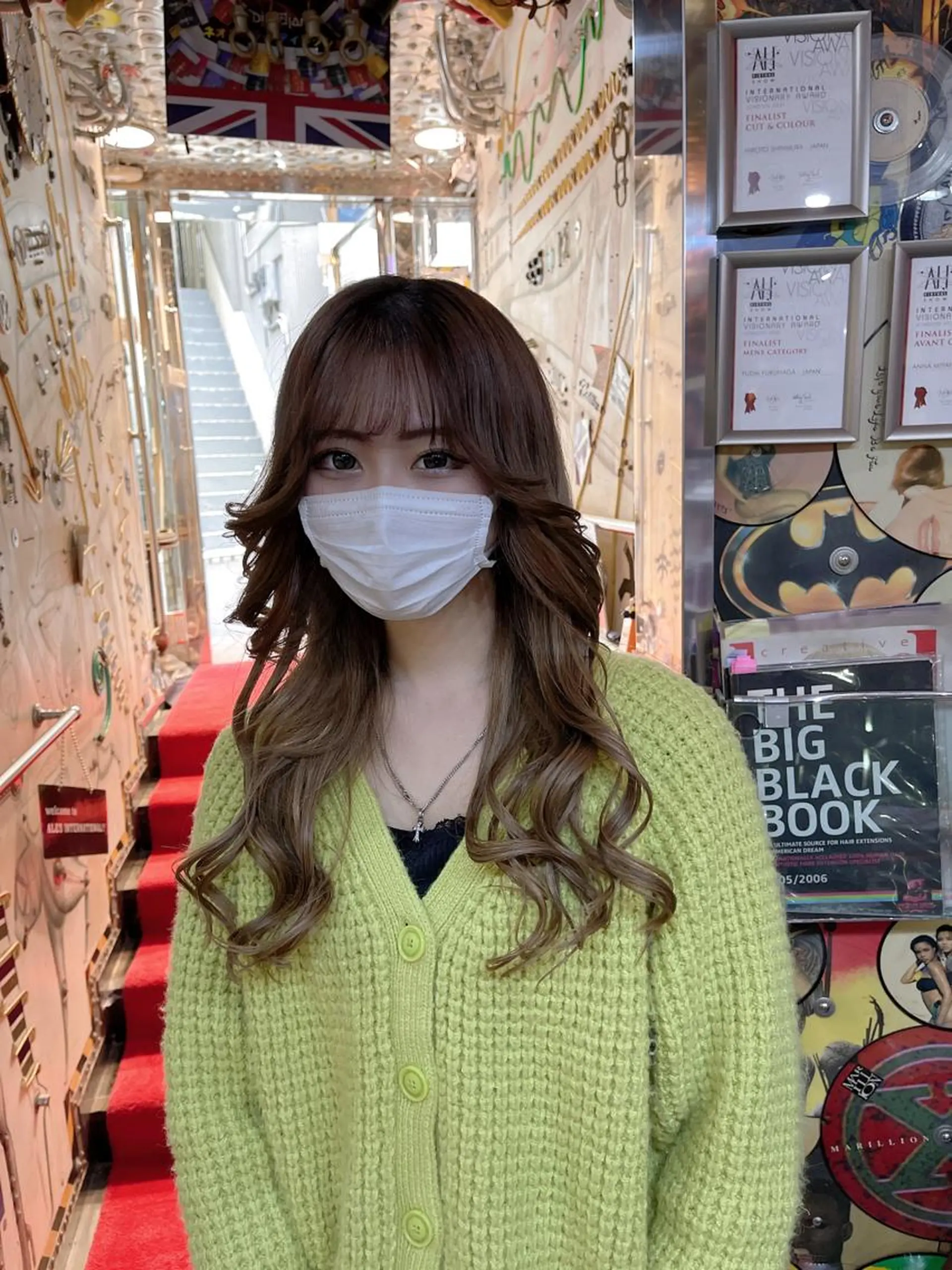 ロング カラー ヘアアレンジ 編み込みエクステ アッシュ エクステ 韓国風ヘア 🌈派手髪エクステ ブレイズ🌈ひろとのヘアスタイル