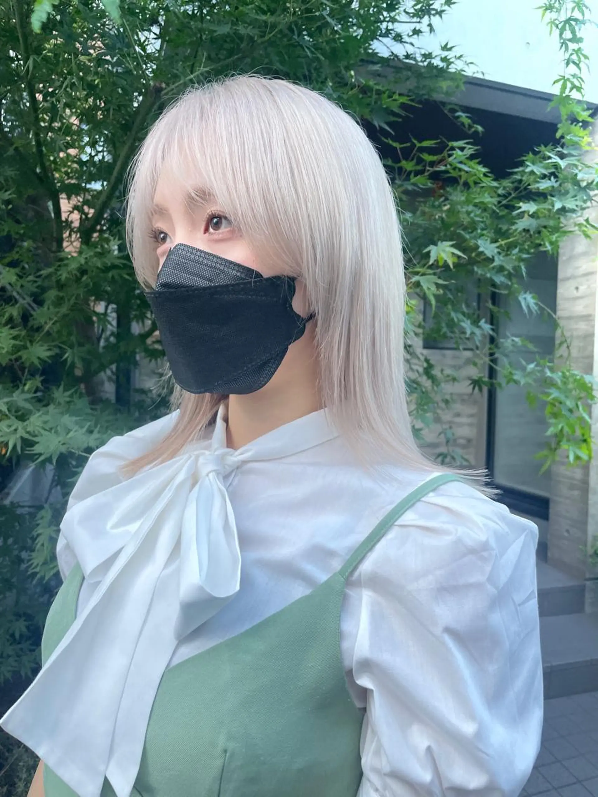 ミディアム カラー 顔周りカット 【オノザワリョウ】のヘアスタイル