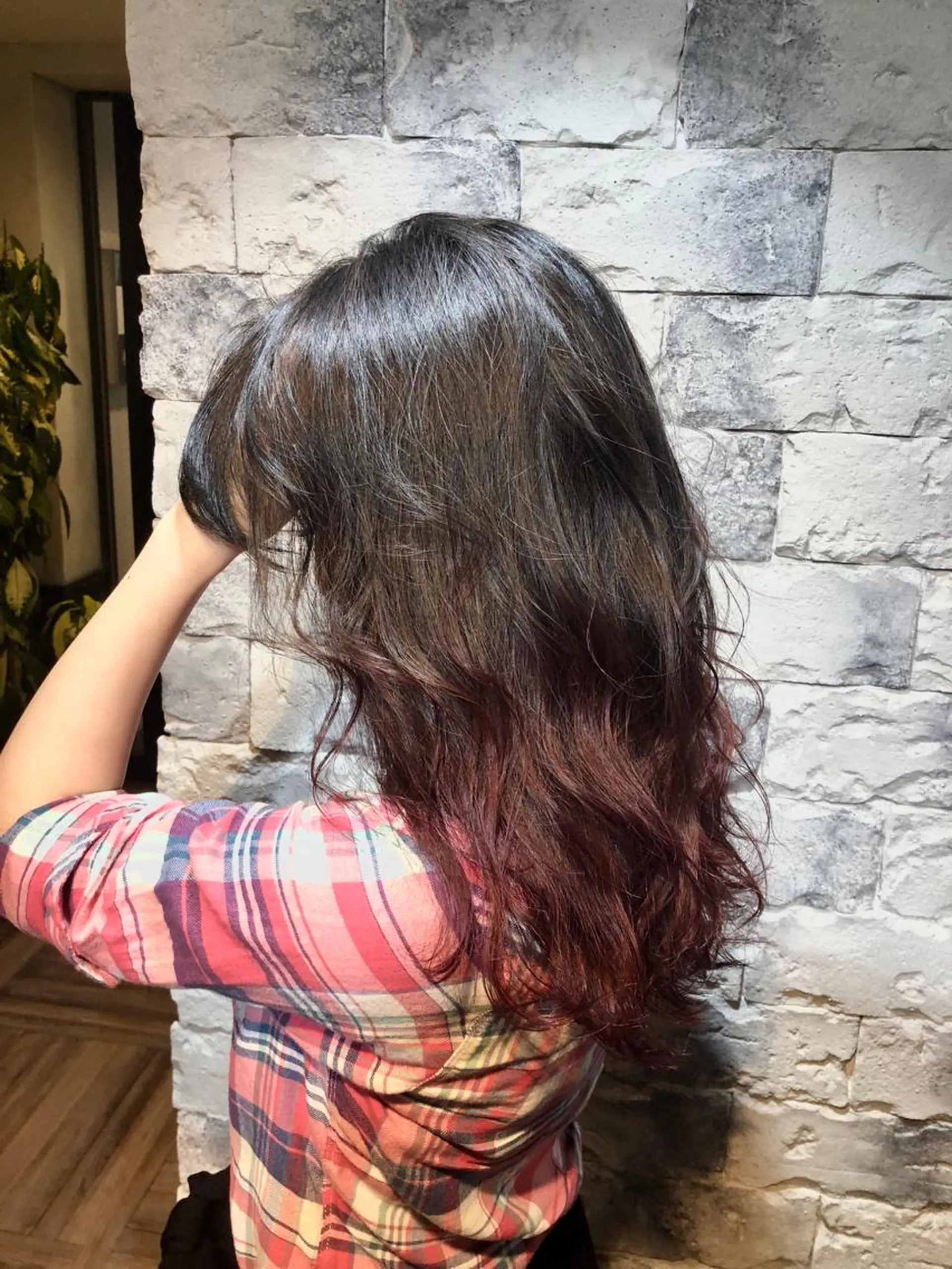 セミロング カラー キッズ ネイル マツエク・マツパ グラデーションカラー ハイライトカラー ピンクカラー カラーマツエク 外国人風カラー AUBE HAIRazul吉祥寺所属・綺麗な髪質にしたい方 限定🌈清水 祥のヘアスタイル