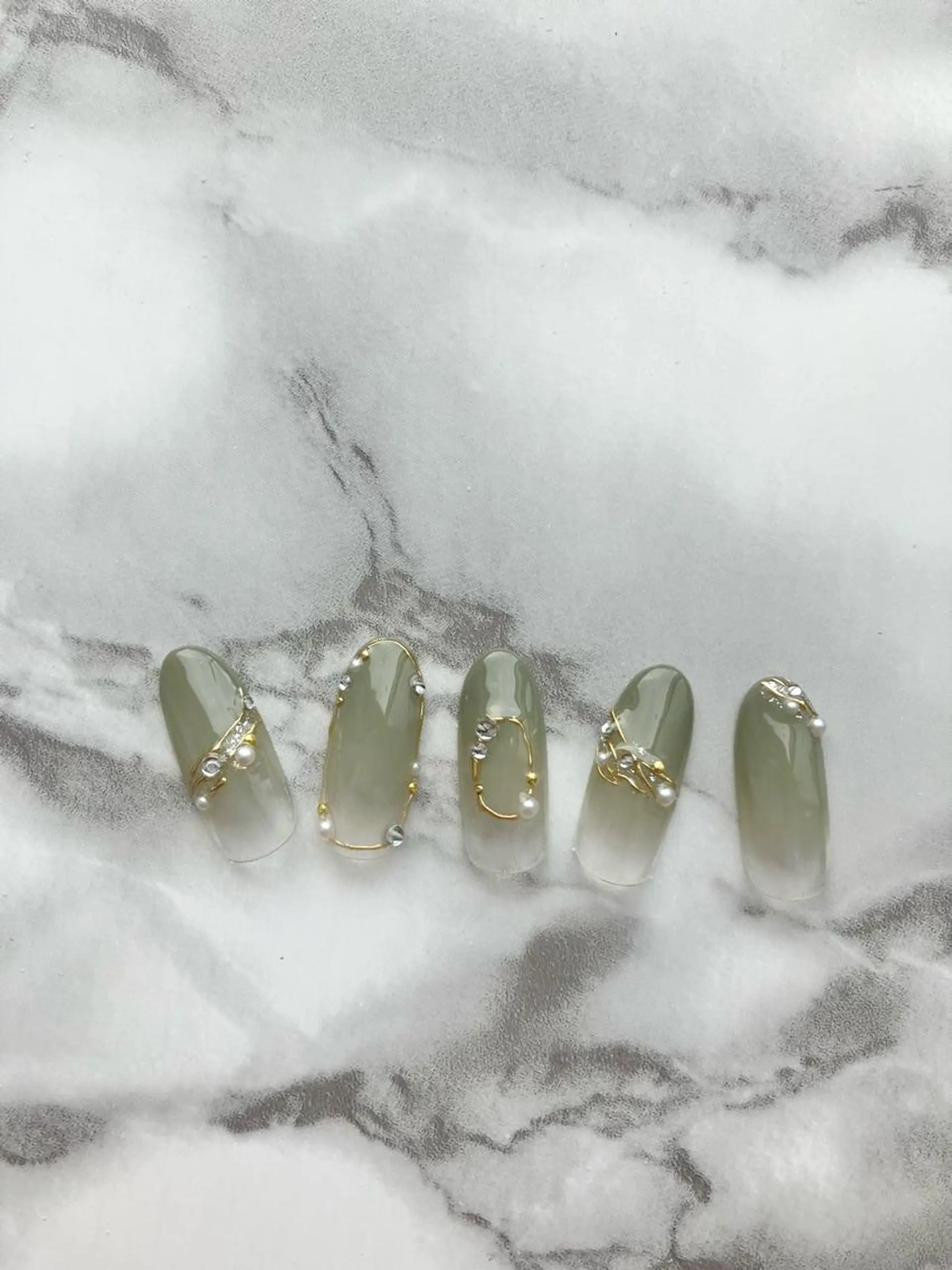 ネイル ハンドネイル ネイルサロン D-glowのネイルデザイン