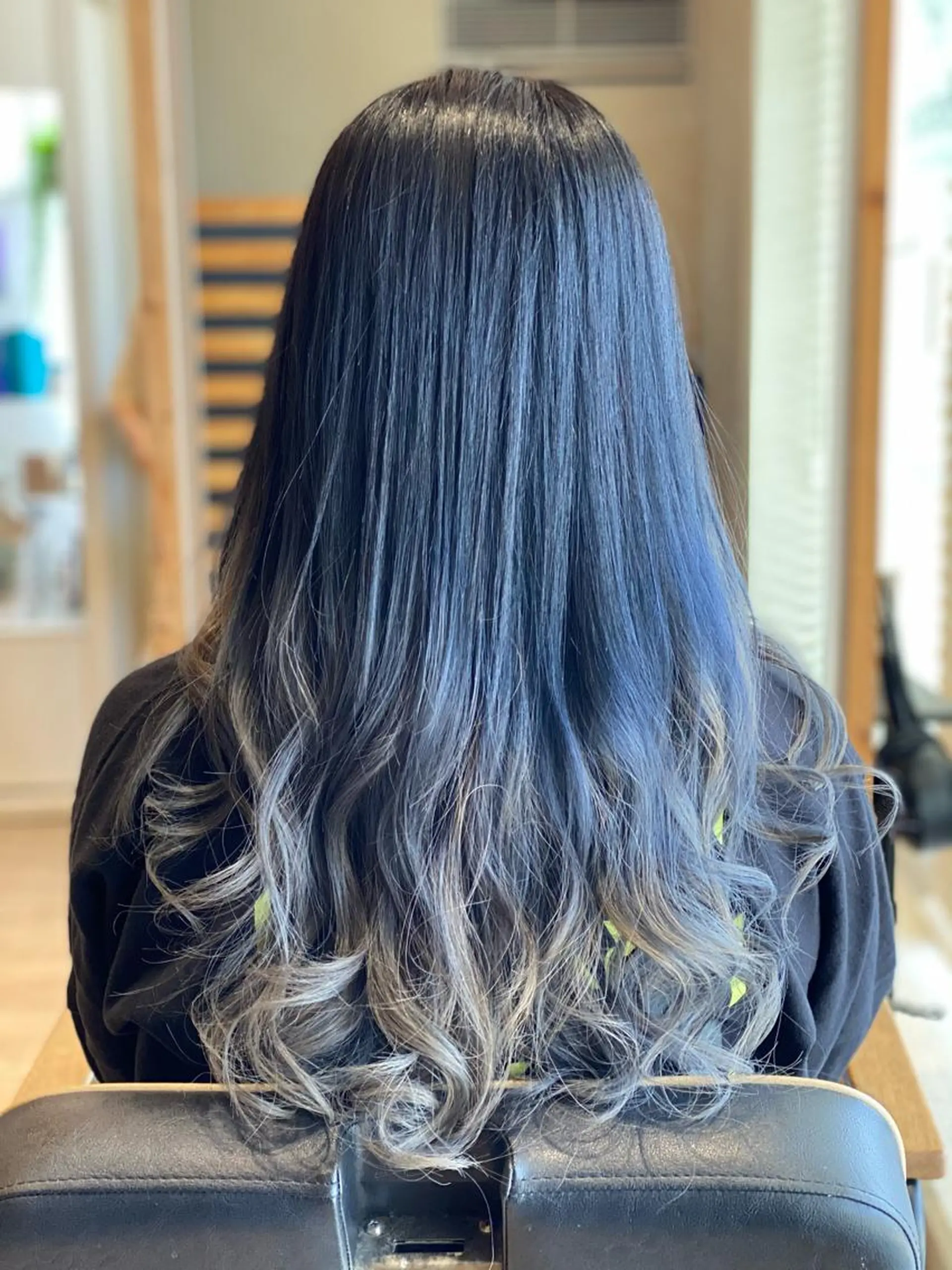 ロング カラー 関口 友行のヘアスタイル