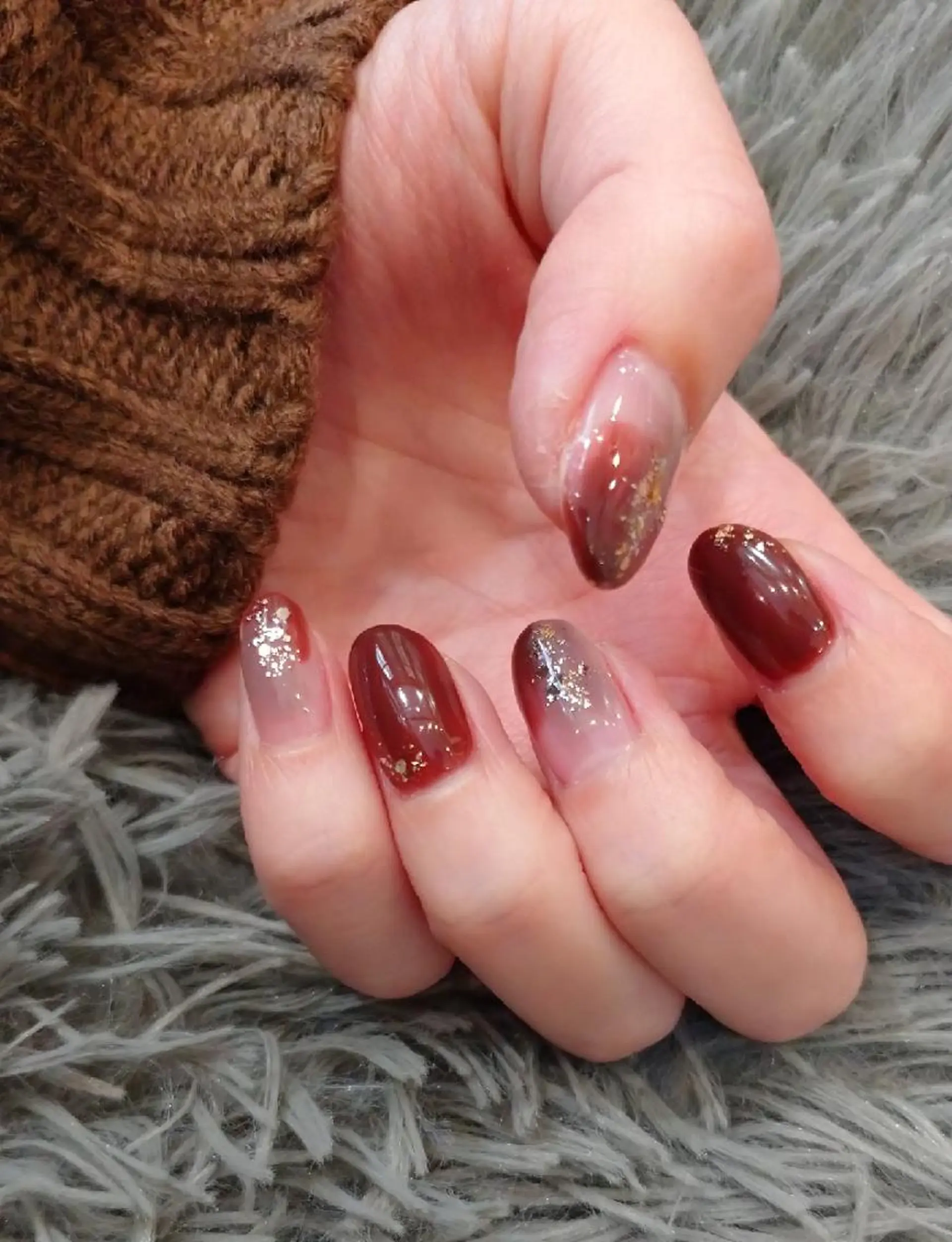 ネイル ブラウン ハンドネイル 會田 瑠衣のネイルデザイン