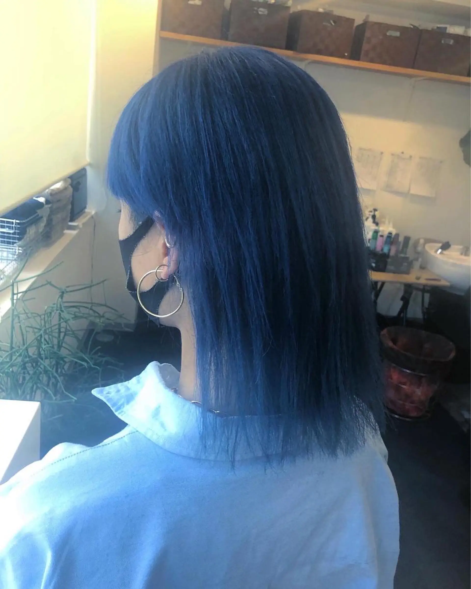 ミディアム カラー メンズ ブルーカラー RU RIのヘアスタイル