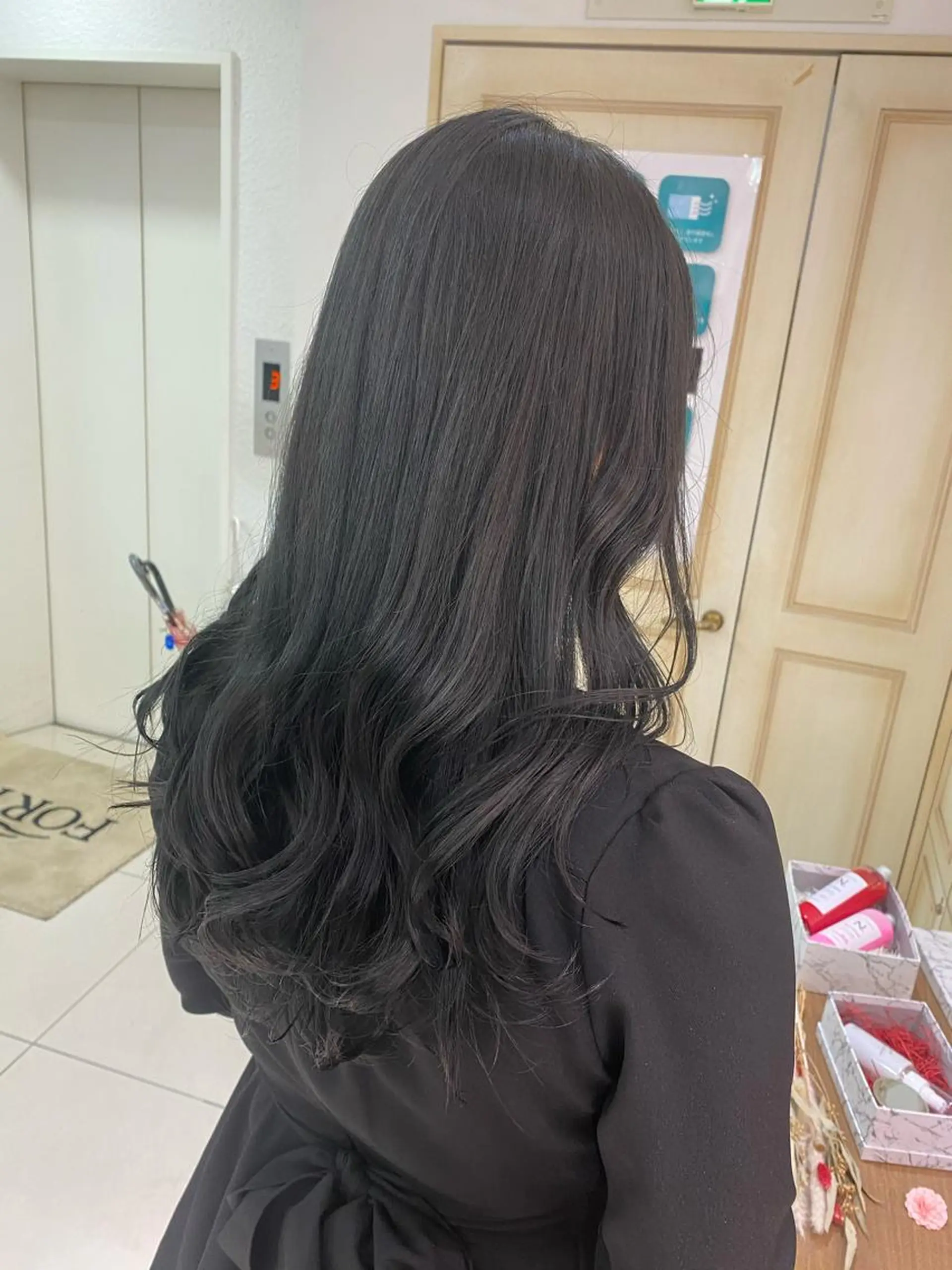 ロング カラー ヘアアレンジ 透明感カラー 古山 結季🌙🖤のヘアスタイル