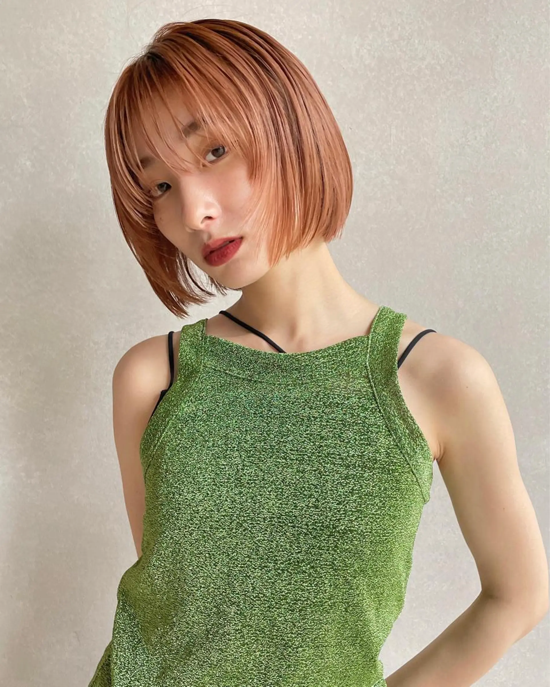 ショート カラー ダブルカラー 髪質改善 縮毛矯正 トリートメント ヘアカラー 脇野 茉優のヘアスタイル