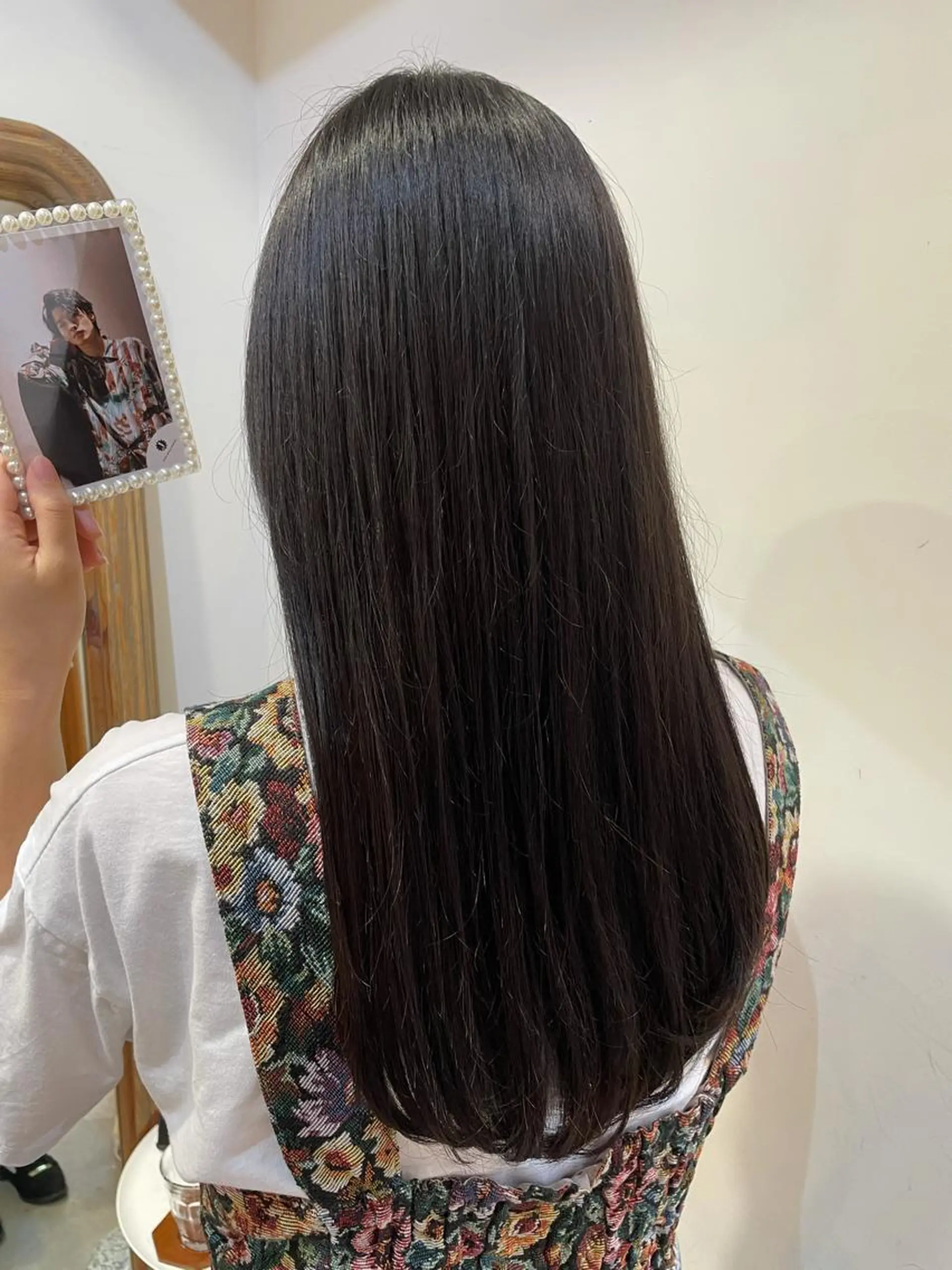ロング パーマ ヘアアレンジ カット ヘアカラー REONA🪽✨薬院 レイヤーカット🫧のヘアスタイル