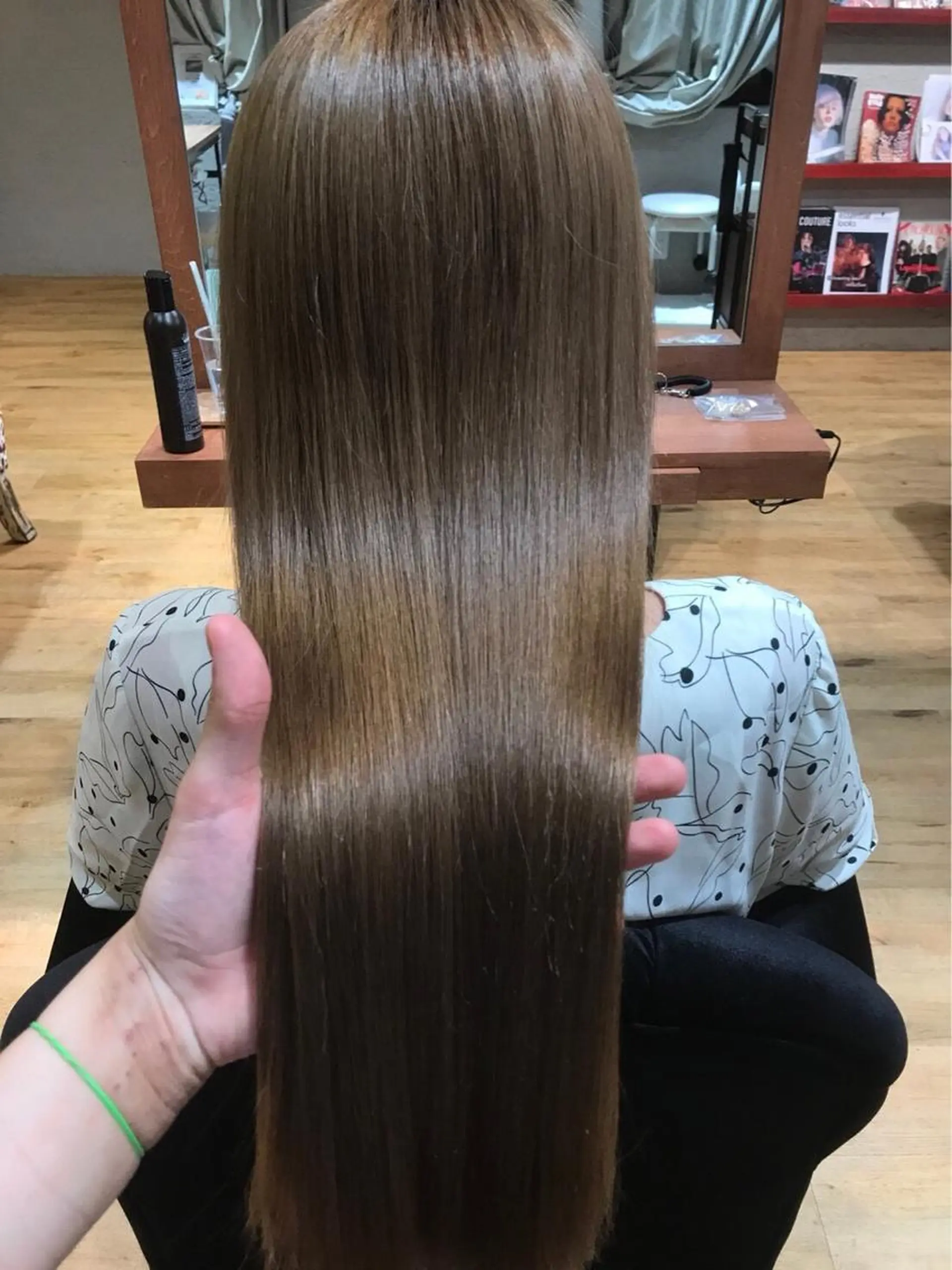 ロング カラー パーマ ヘアアレンジ メンズ キッズ ネイル マツエク・マツパ カット エクステ アティリー 西梅田のヘアスタイル