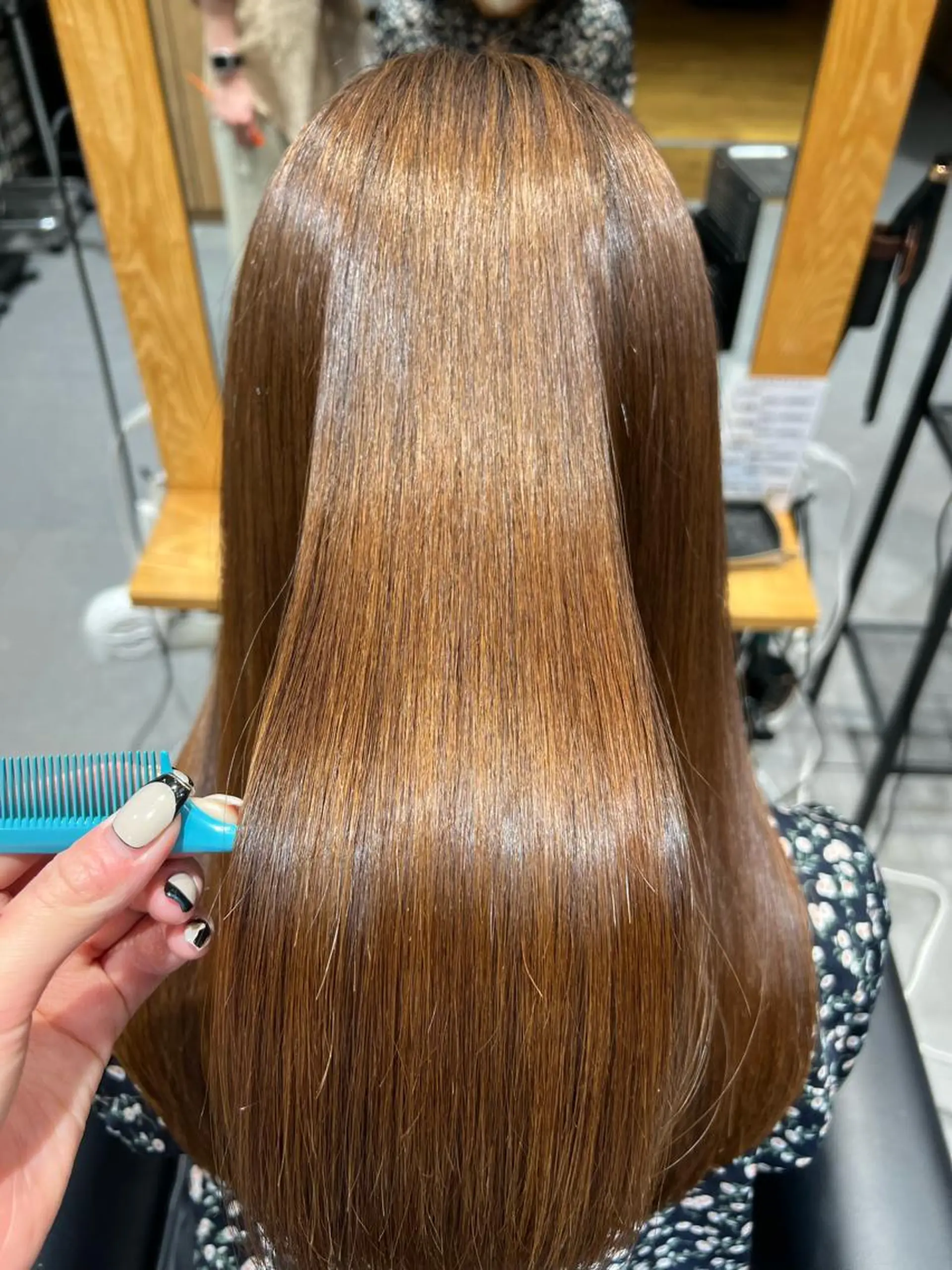 ロング 畑中 香穂のヘアスタイル