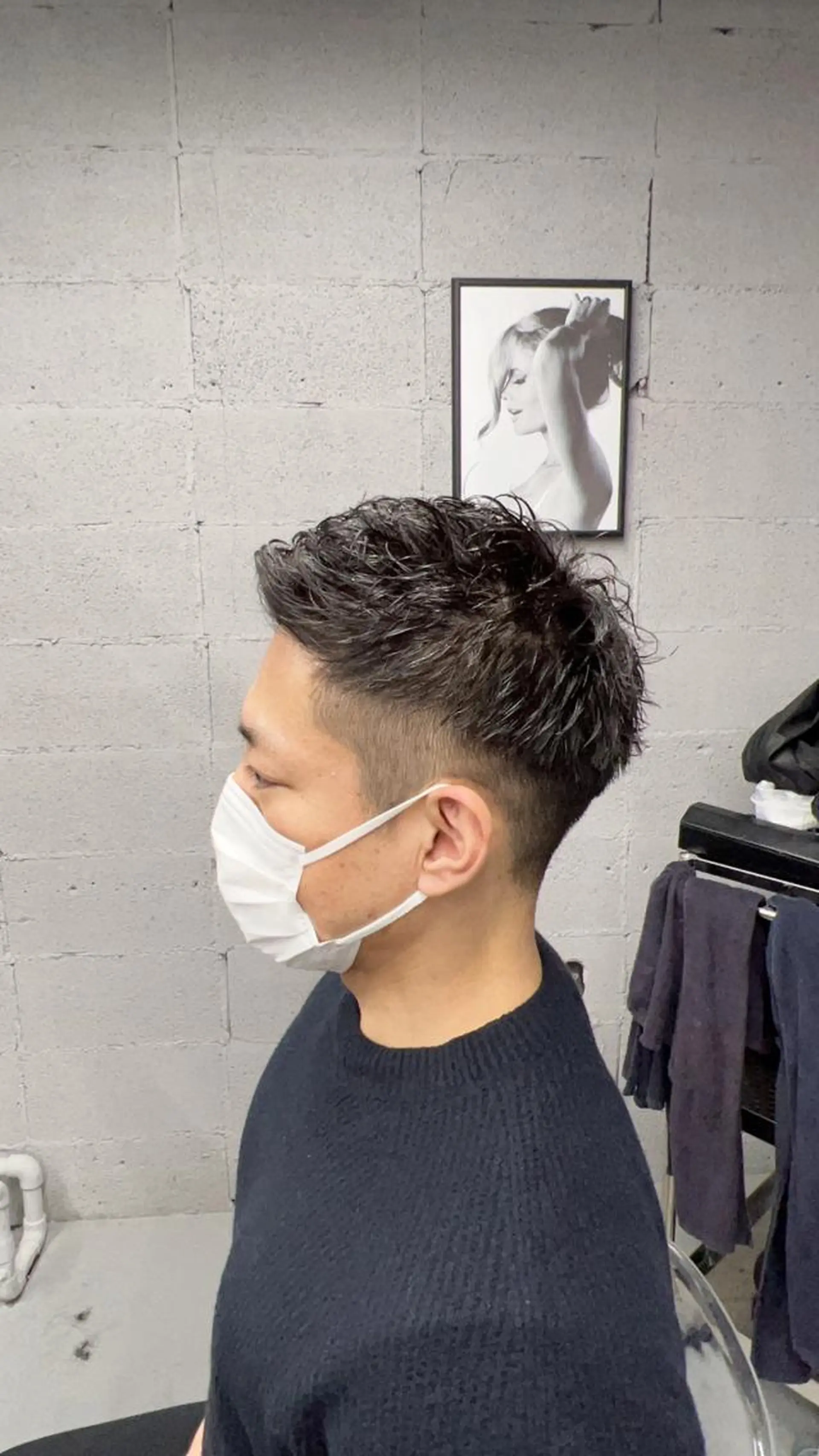 ショート パーマ ハッシュ・ウルフ🐺 小顔レイヤー松山直史のヘアスタイル