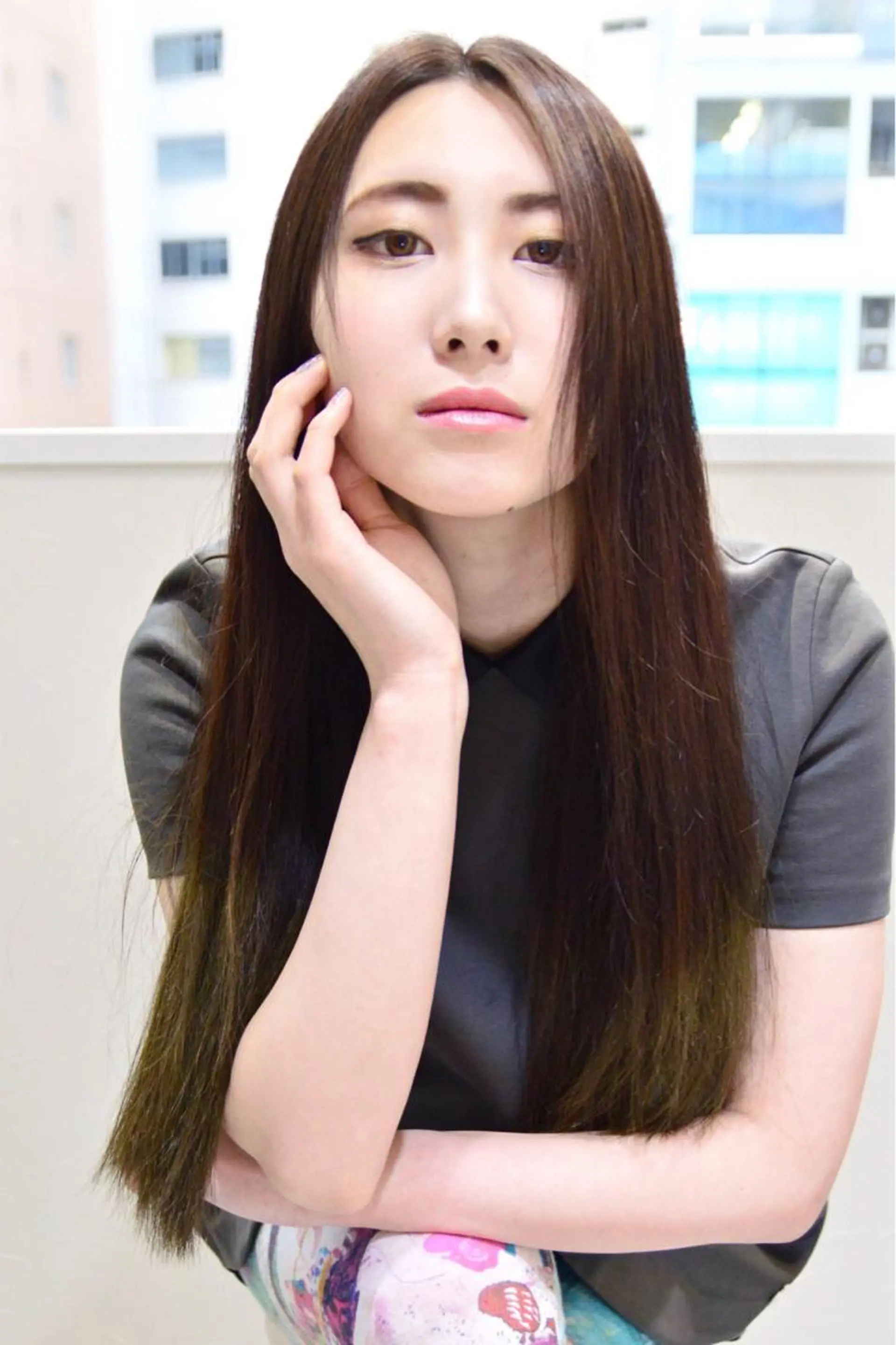 ロング カラー 花井 啓好のヘアスタイル