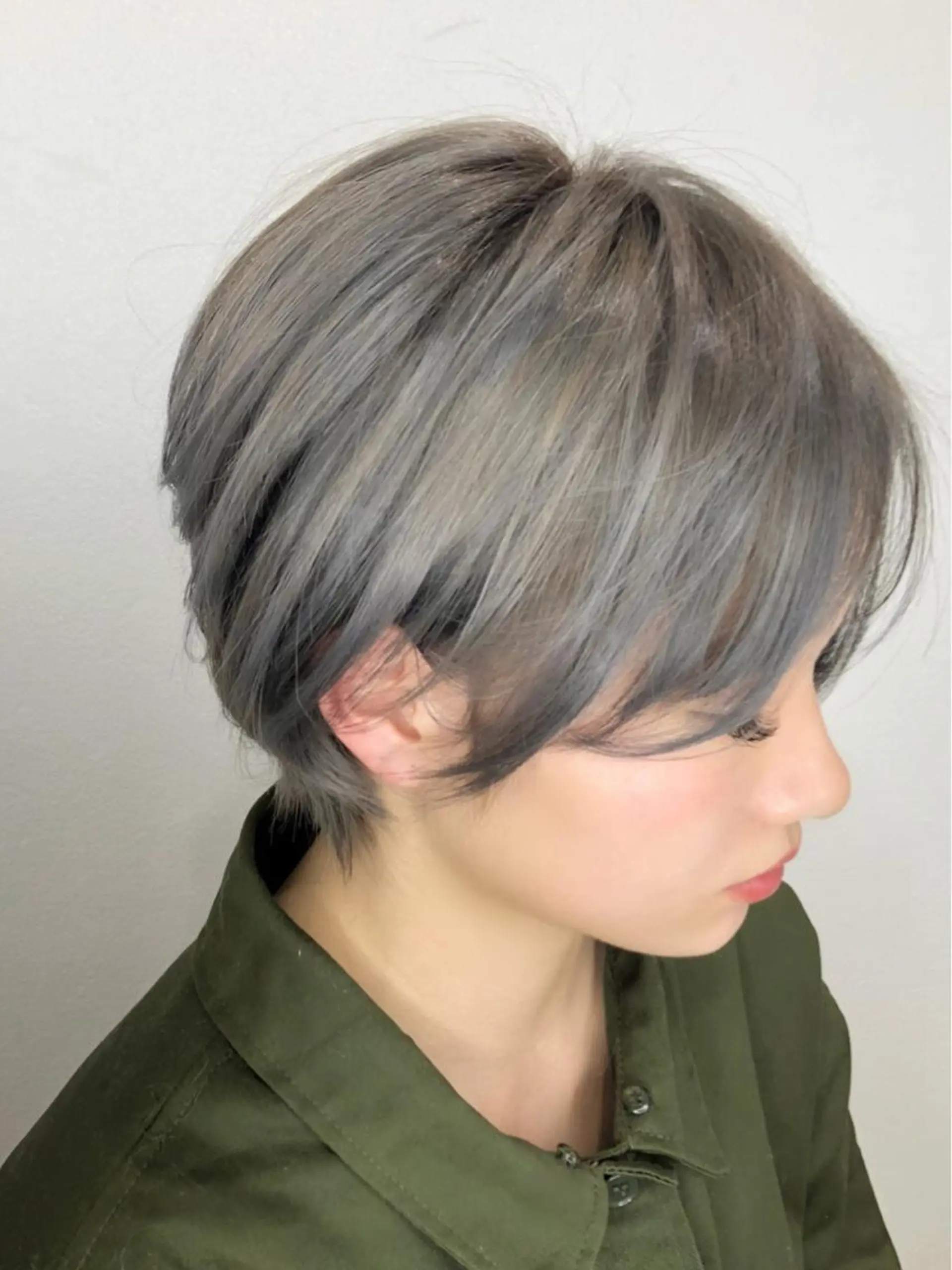 ショート カラー ショートボブ ハンサムショート ボブ ショートヘア 小顔カット カット トリートメント 上田 篤史のヘアスタイル