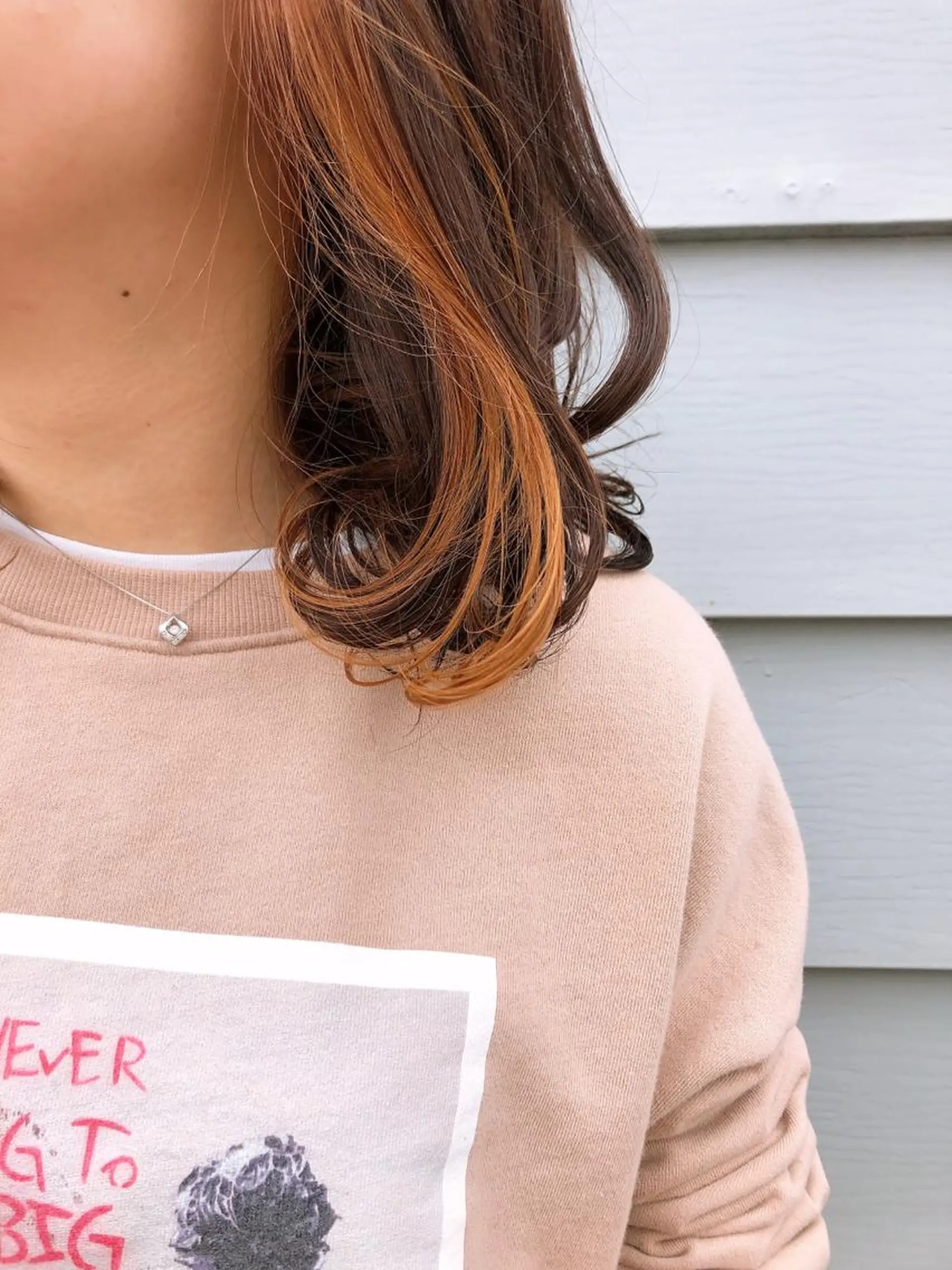 ミディアム 塔崎 りこのヘアスタイル