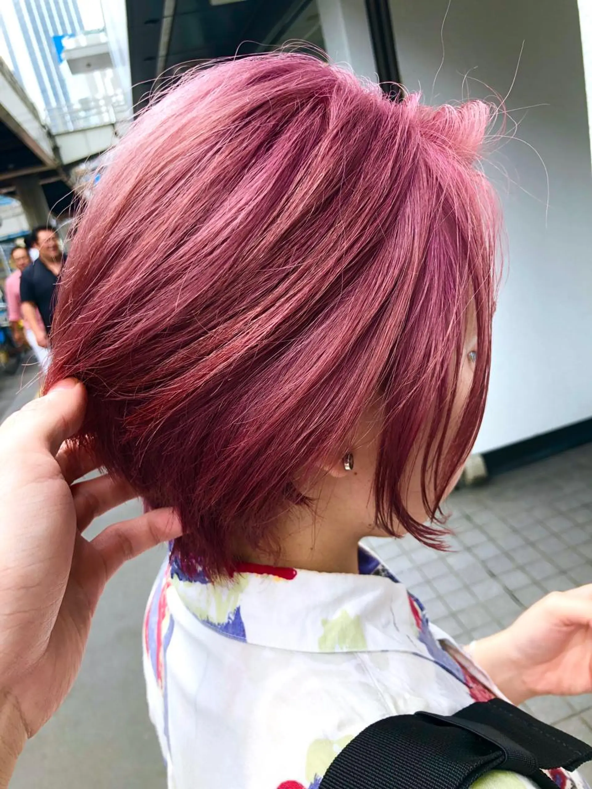 ショート カラー ブリーチ ケアブリーチ ラベンダーカラー ラベンダーピンク ピンクカラー 100%髪質改善特化 TRUNSのヘアスタイル
