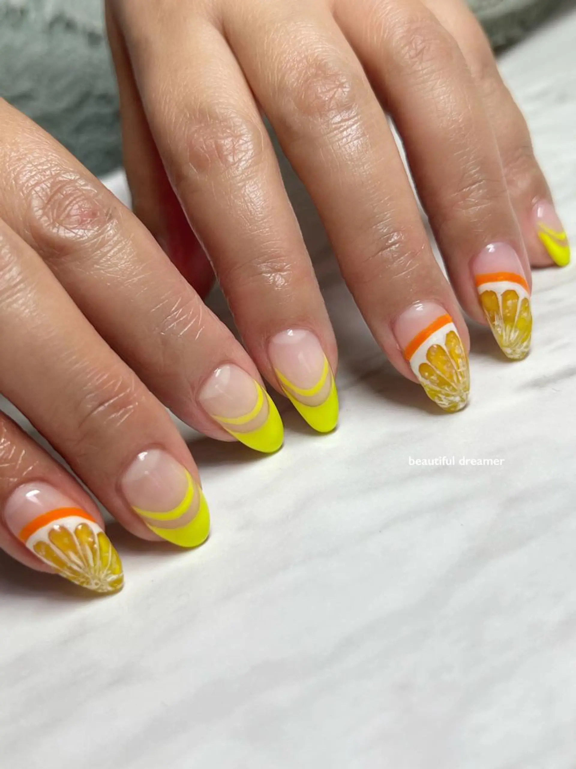 ネイル オレンジ ハンドネイル beautiful dreamerのネイルデザイン