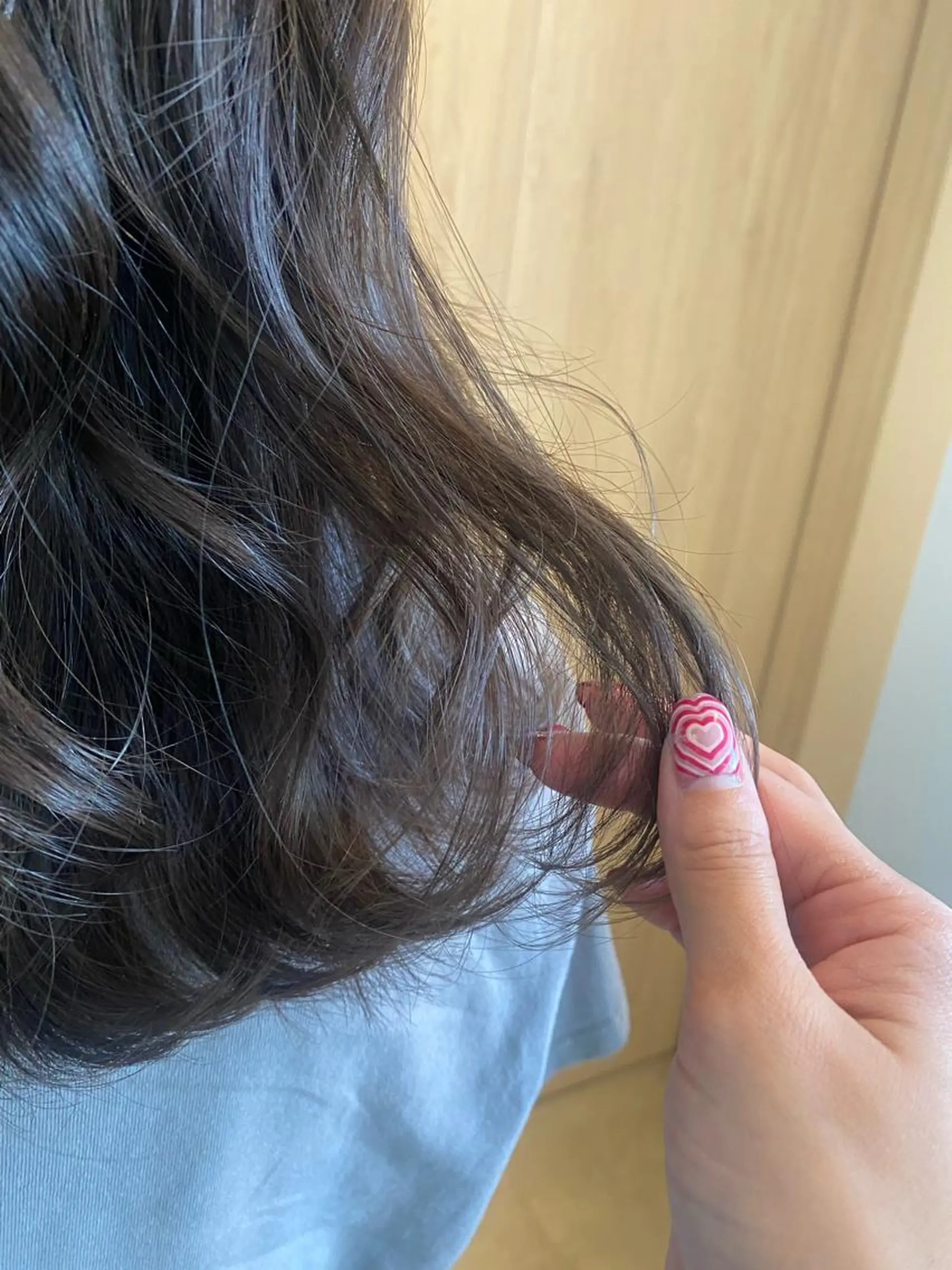 セミロング カラー グレージュ ミキ マコのマツエク・マツパデザイン