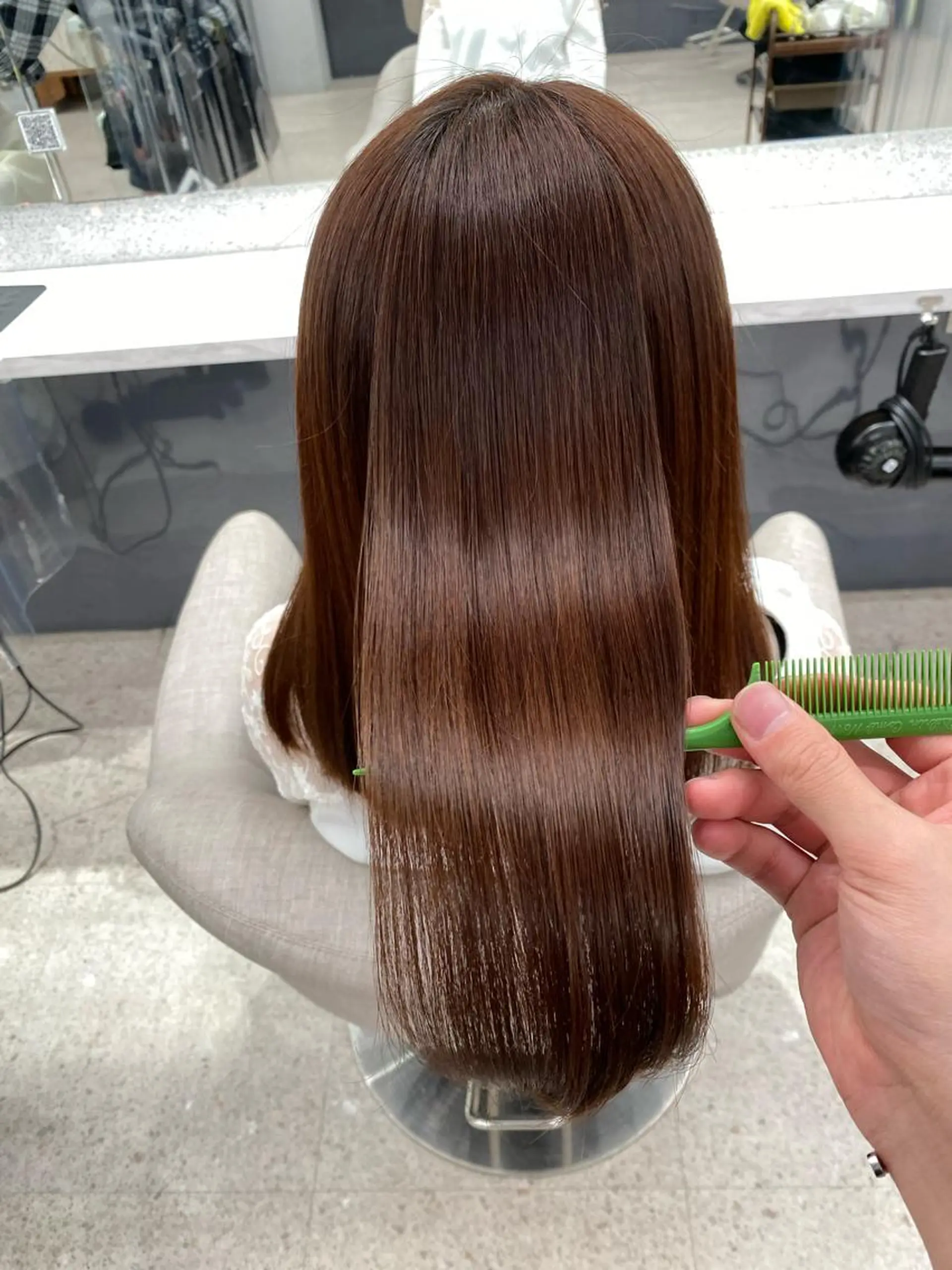 ミディアム カラー パーマ ヘアアレンジ メンズ キッズ ネイル マツエク・マツパ ヘアカラー トリートメント レイヤーカット/ 髪質改善/羽柴りくのヘアスタイル