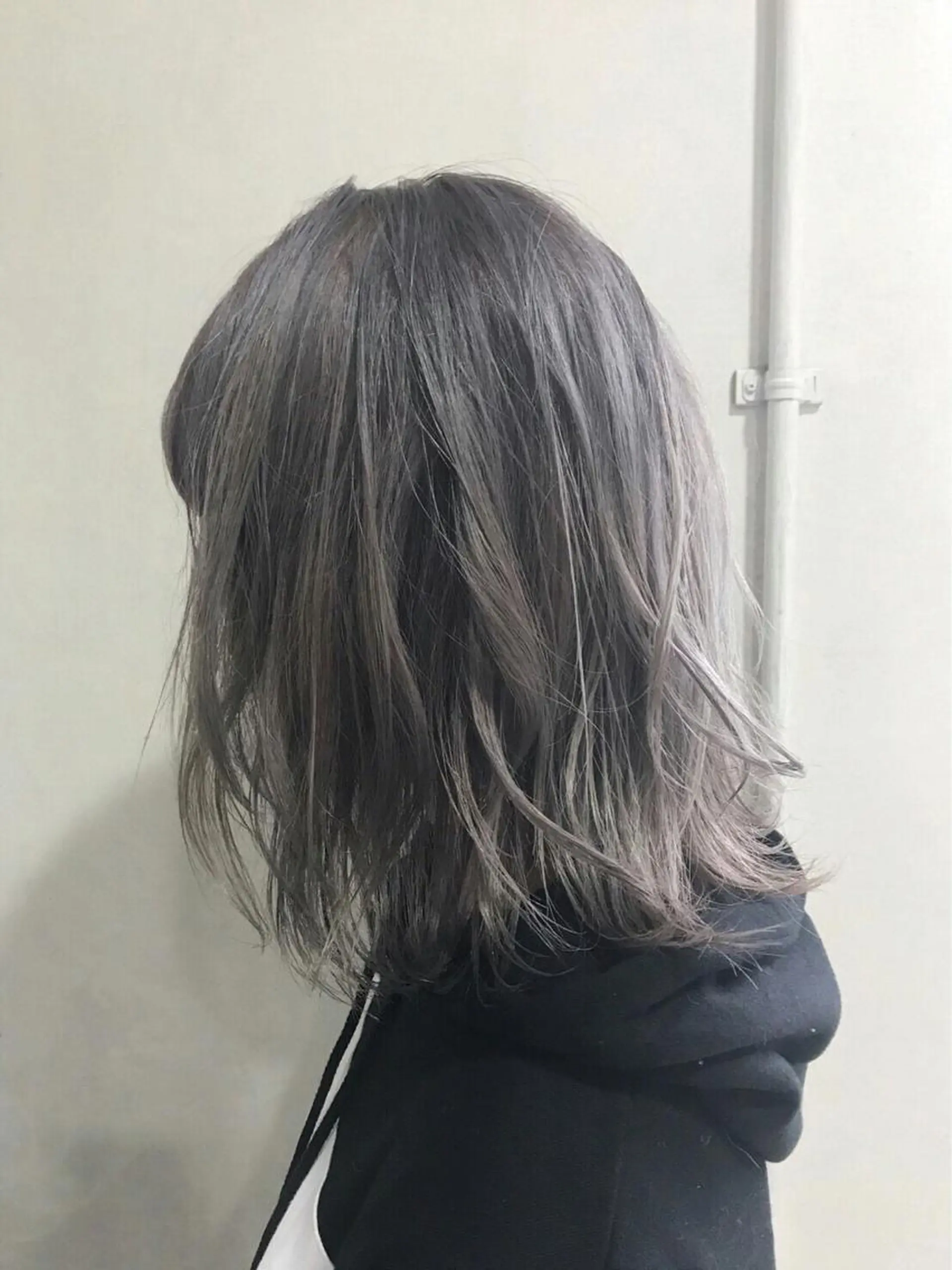 カラー 店長 茂野聖史のヘアスタイル