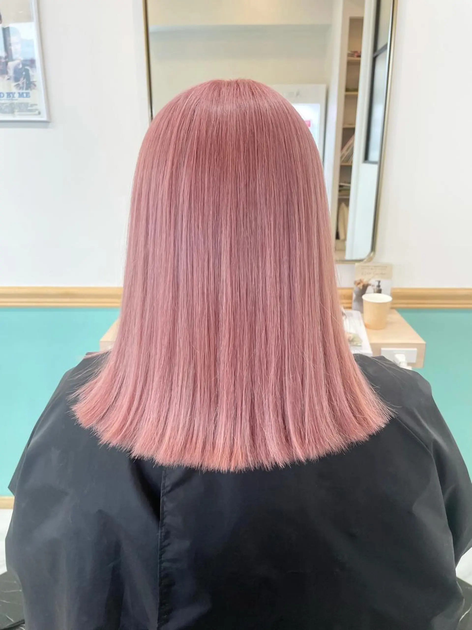 カラー ブリーチ ピンクカラー カット ヘアカラー トリートメント ヘアセット 透明感ブリーチ ハイトーンウエダのヘアスタイル
