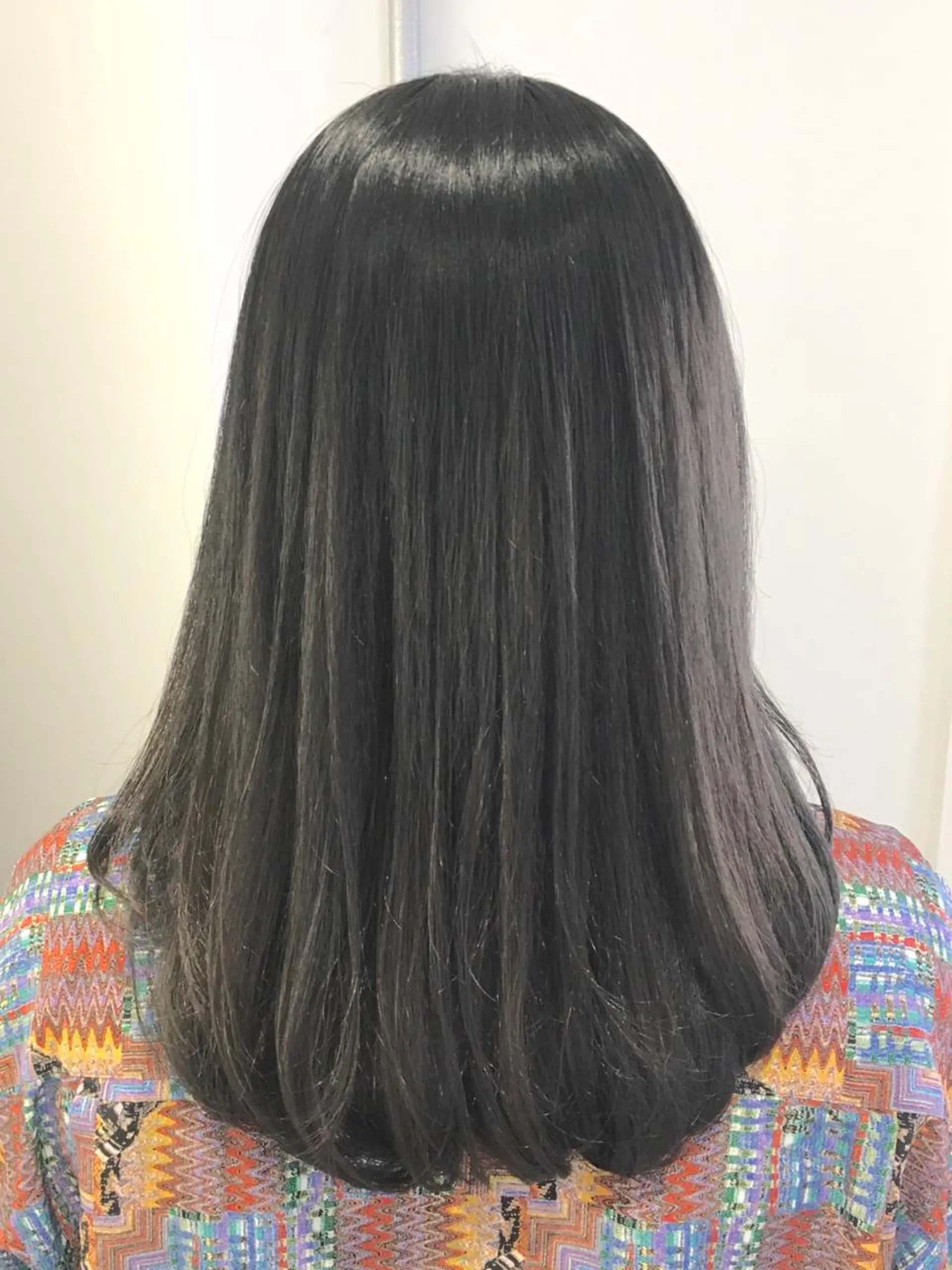 セミロング カラー ブルーカラー ブルージュ ヘアカラー トリートメント ヘアセット yoshi ☆のヘアスタイル