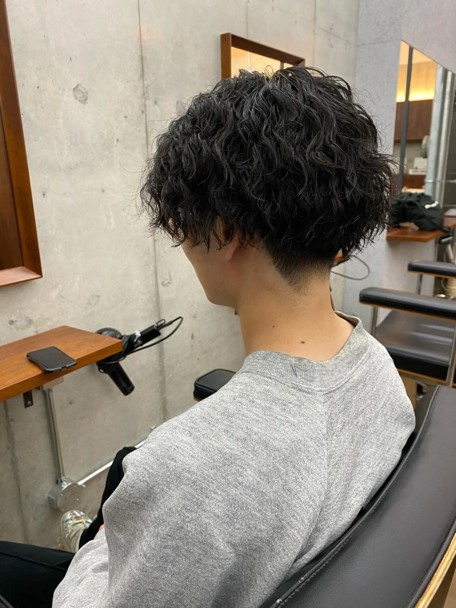 パーマ メンズ ハイトーン/デザイン hirokiのヘアスタイル