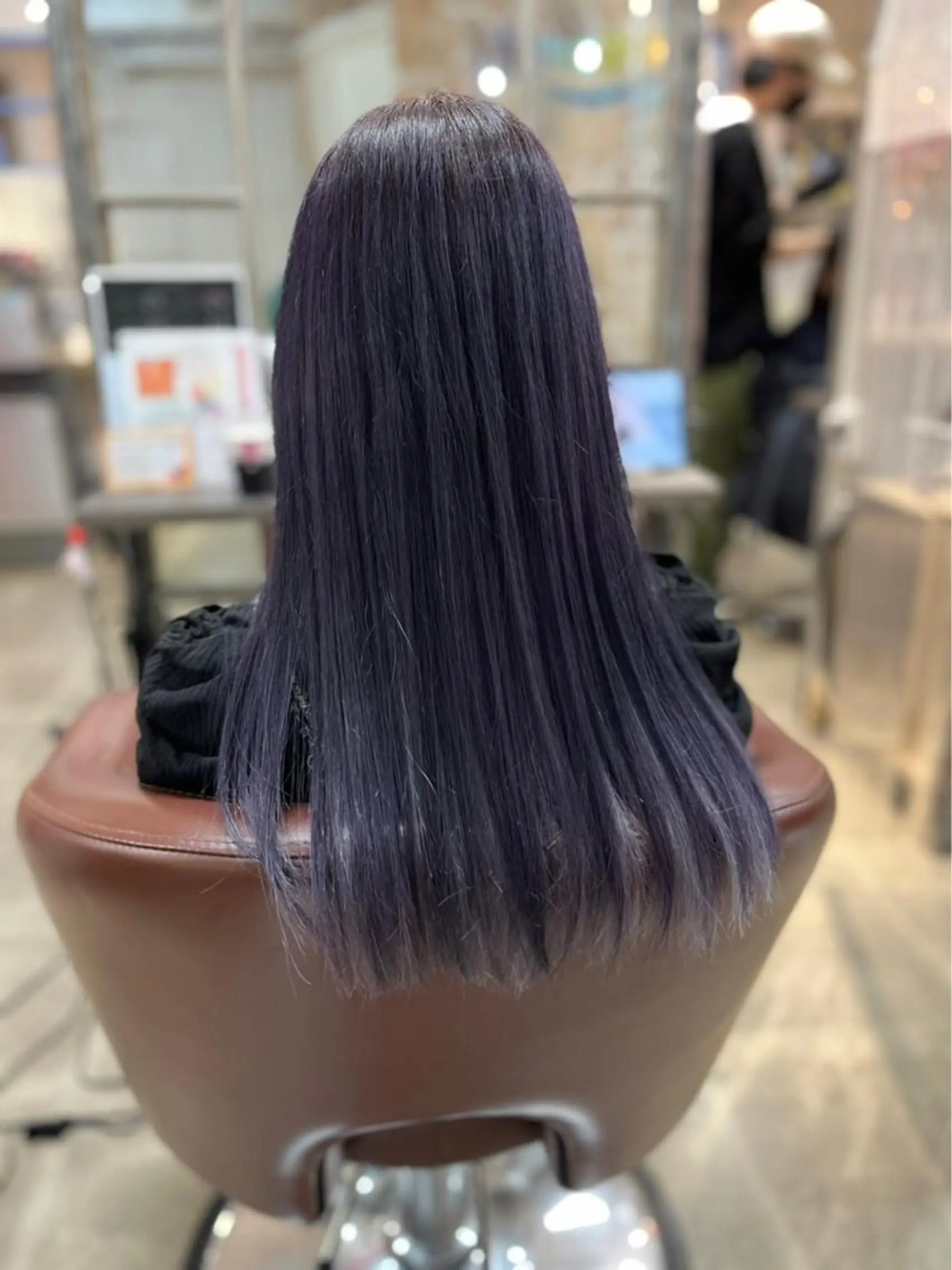 ロング カラー ブリーチ ディープパープル パープルカラー エリアNo.1カラー ⭐️hikaru⭐️のヘアスタイル