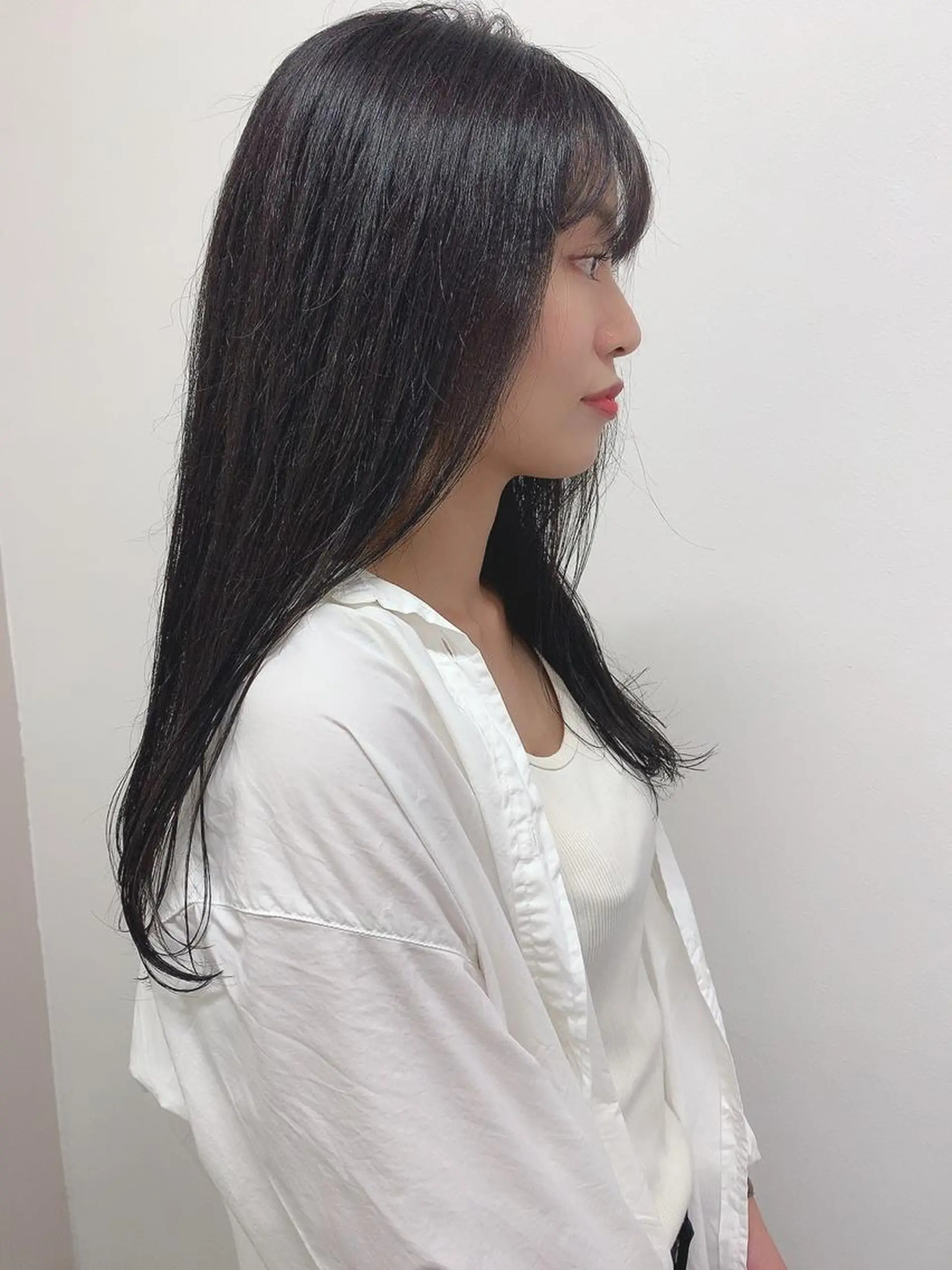 ロング カラー 肌に馴染む暗髪 梅田・増田のヘアスタイル