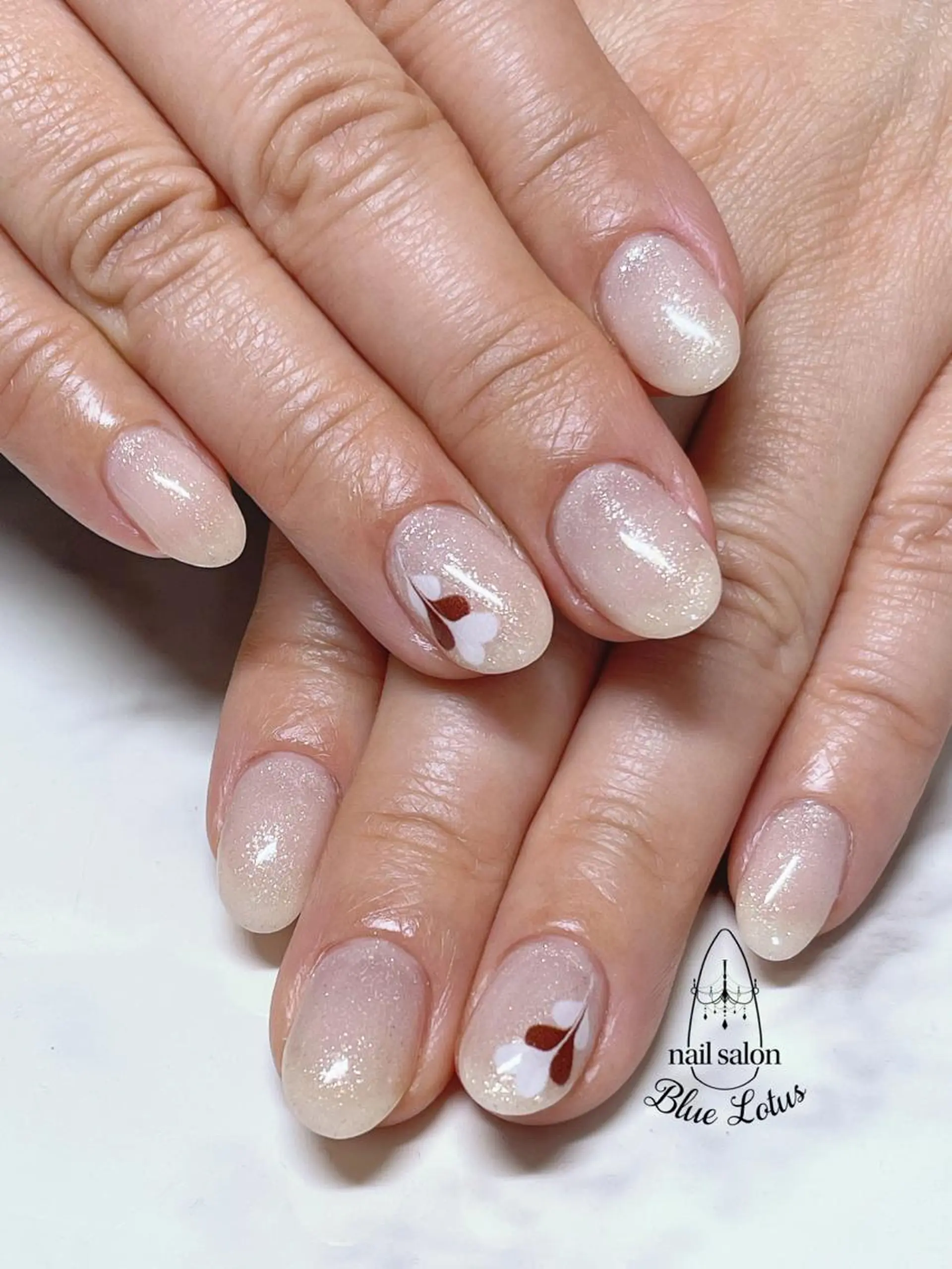 ネイル オフィスネイル バレンタイン ハンドネイル 三浦 藍のネイルデザイン