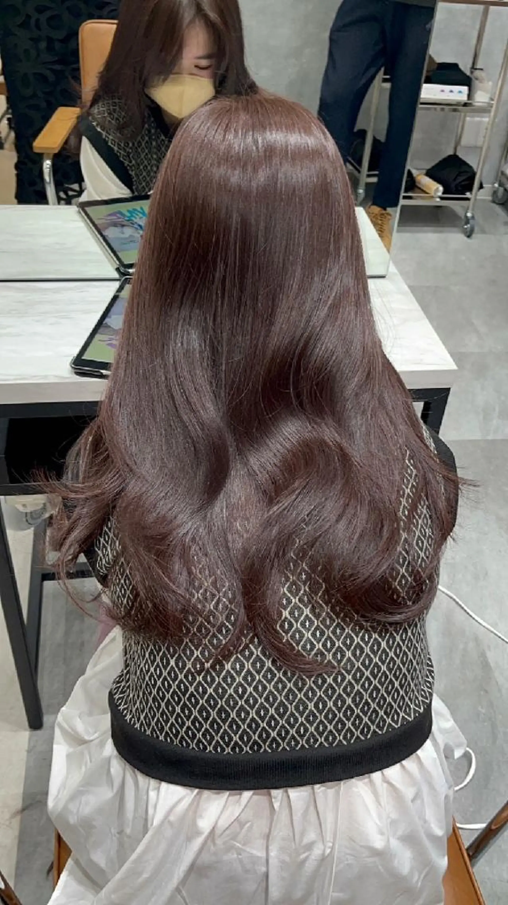 ミディアム AFLOAT MUSASHIKOSUGI所属・立松 佳祐のヘアスタイル