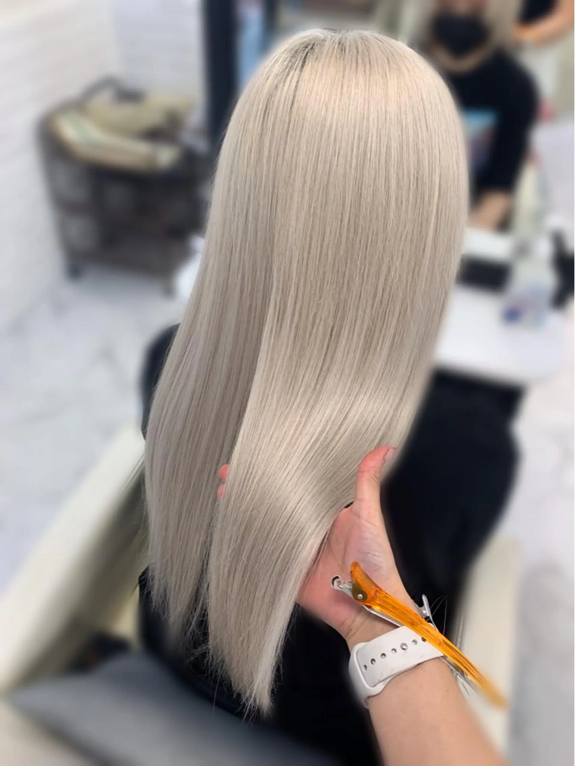 ロング エクステ Wistell 渋谷 ASUKAのヘアスタイル