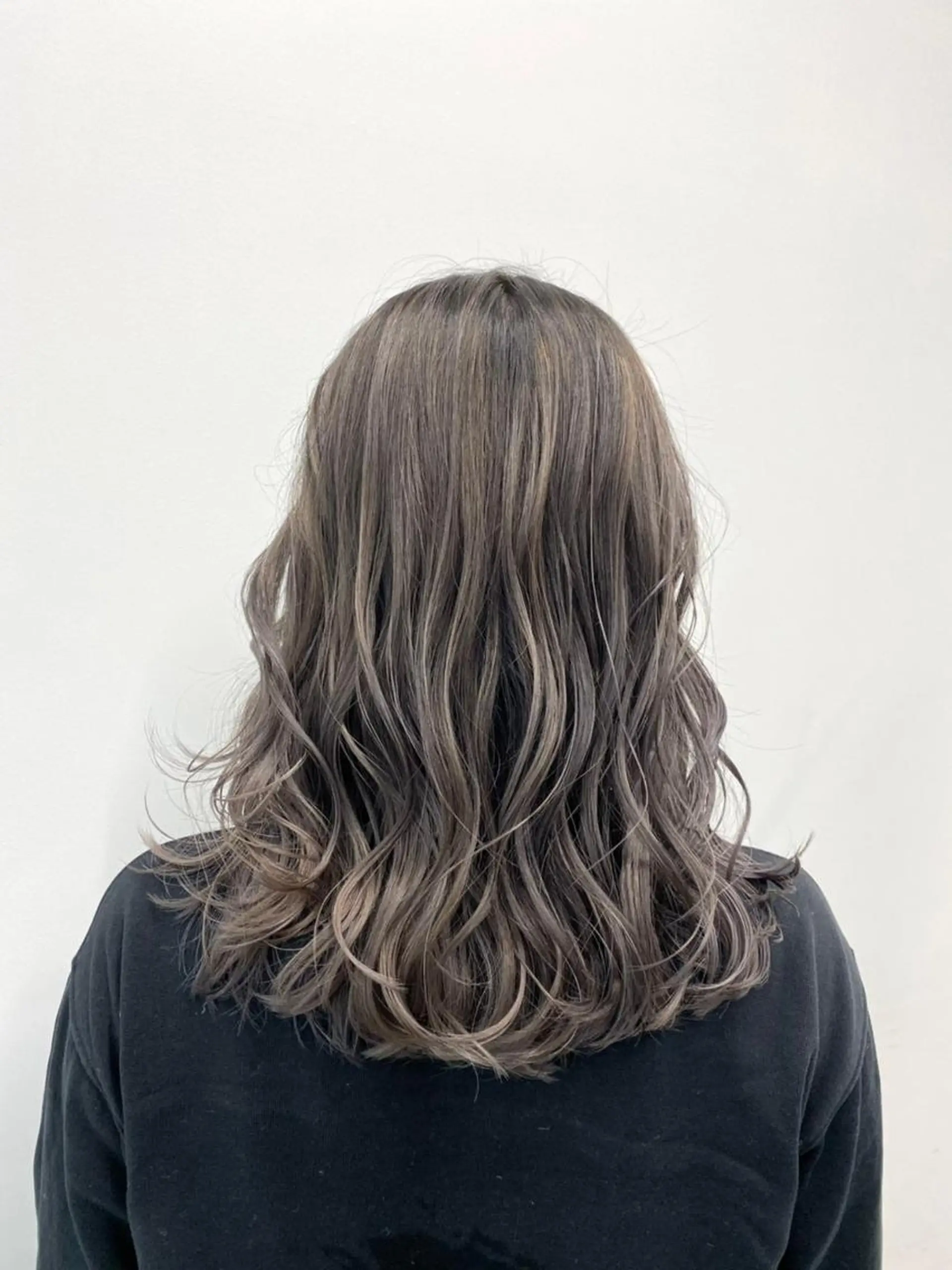 セミロング カラー パーマ ヘアアレンジ カット ヘアカラー トリートメント 公式 Ease by amble luxeのヘアスタイル