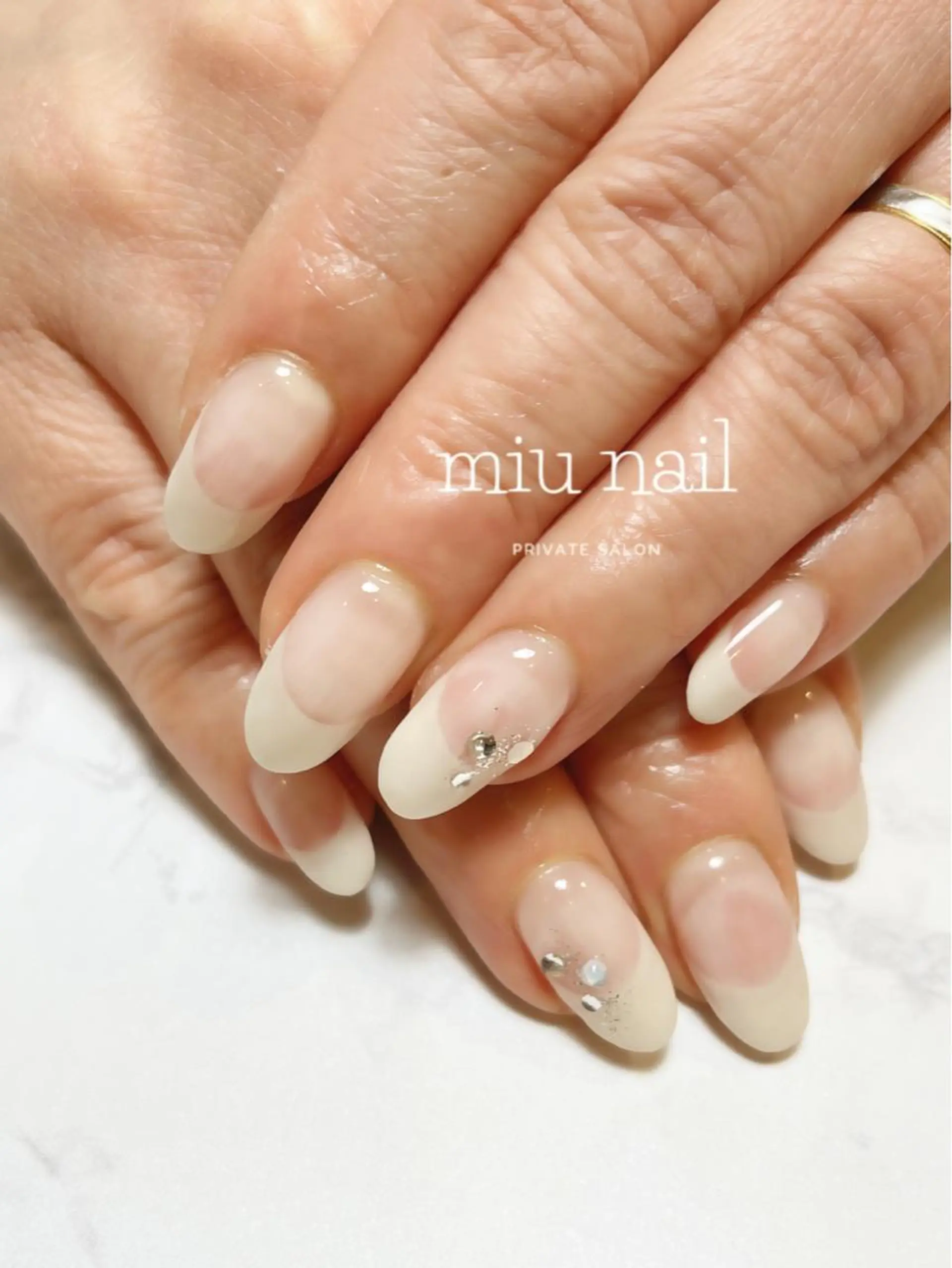 ネイル 杉本 孝美のネイルデザイン