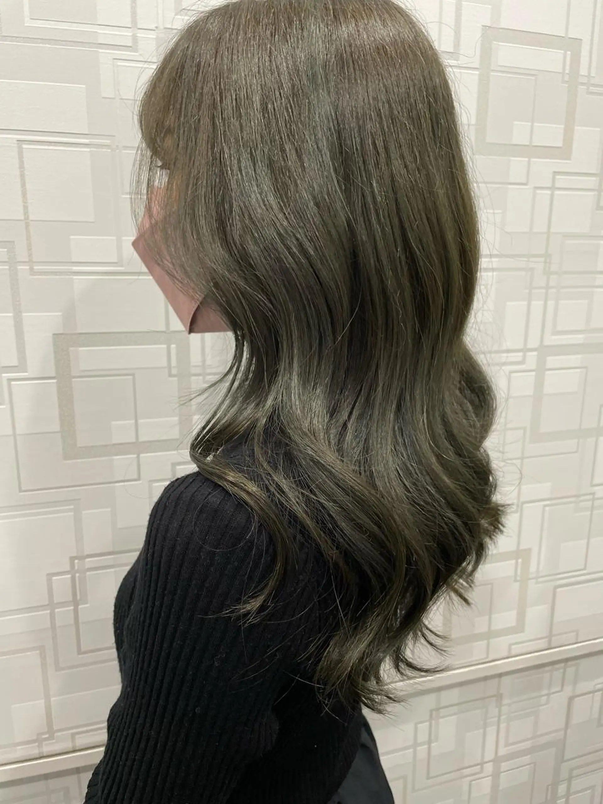 ロング アッシュ ハイライト 小関 茅里のマツエク・マツパデザイン