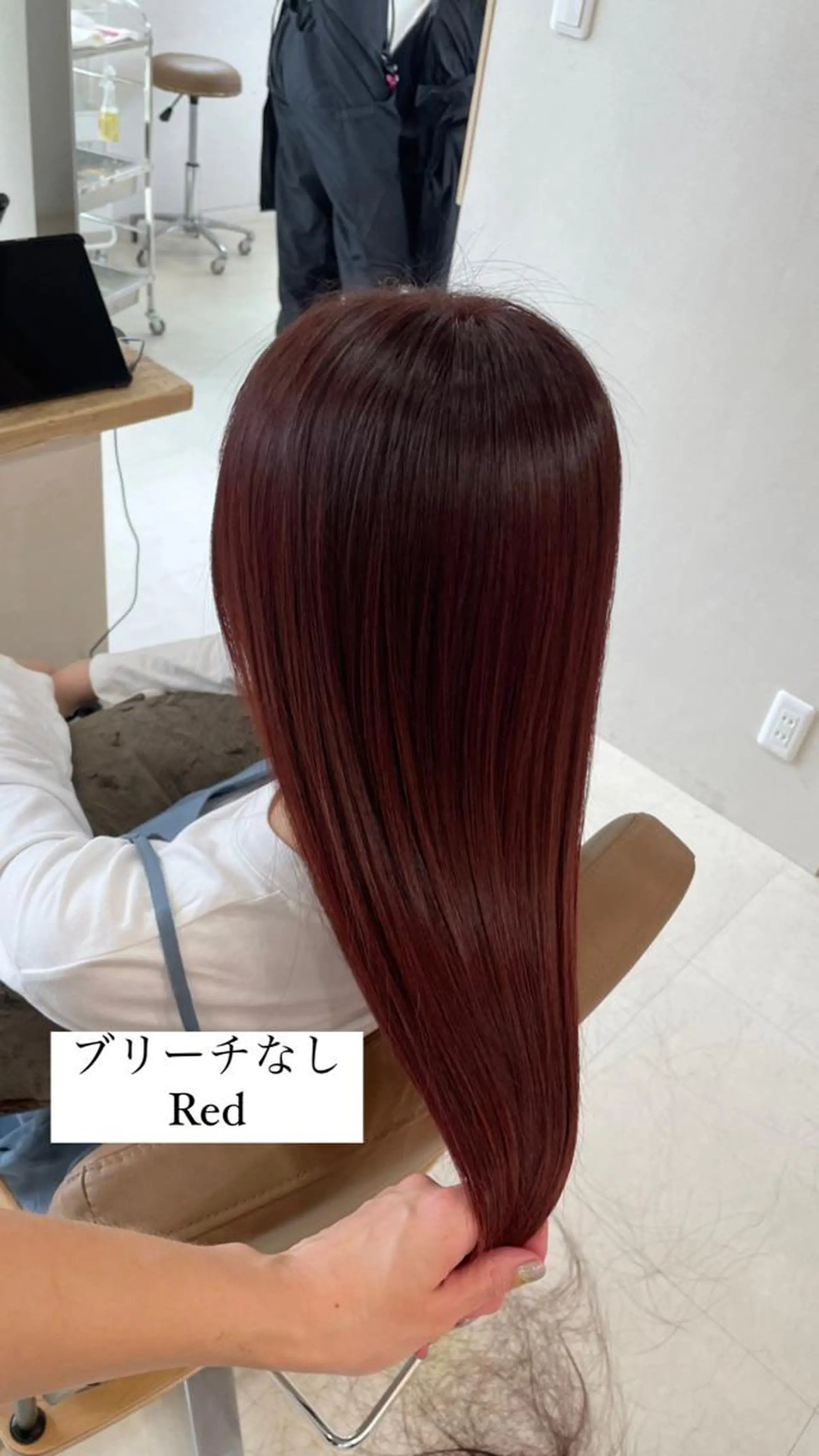 ロング ヘアカラー 鈴木 妃帆未のヘアスタイル